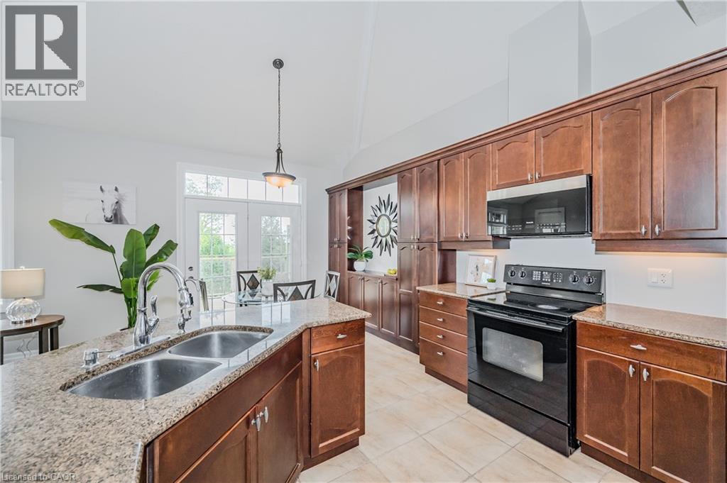 875 University Avenue E Unit# 35, Waterloo, Ontario  N2K 0A1 - Photo 17 - 40797385