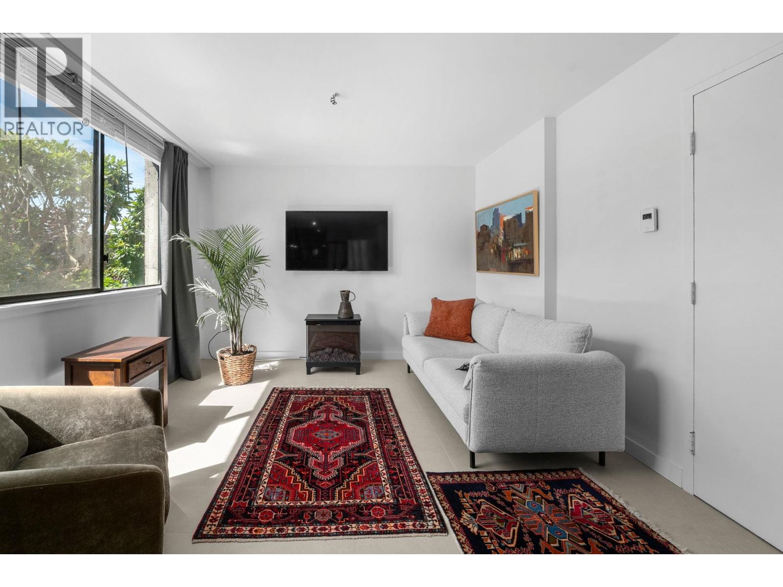 101a 460 14th Street, West Vancouver, British Columbia  V7T 2W1 - Photo 4 - R3078131