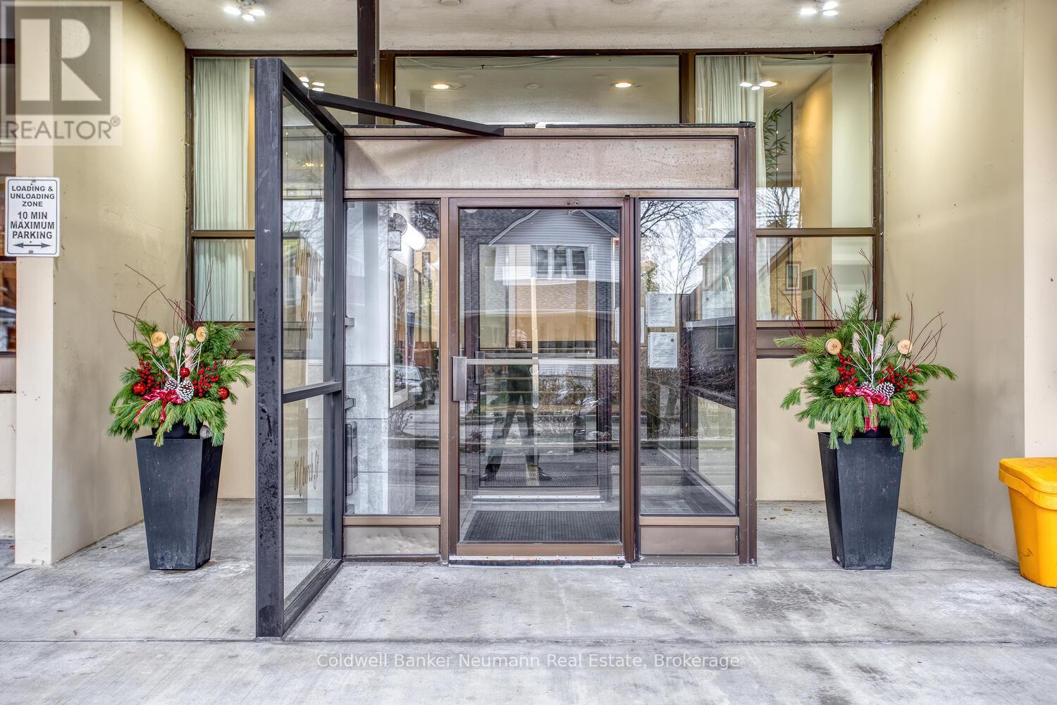 403 - 81 Church Street, Kitchener, Ontario  N2G 4M1 - Photo 5 - X12588024