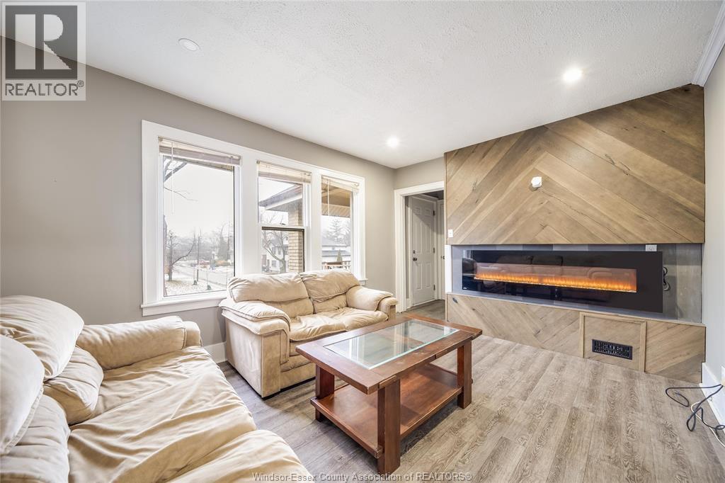 406-08 Randolph Avenue Unit# Upper, Windsor, Ontario  N9B 2T6 - Photo 4 - 26000206