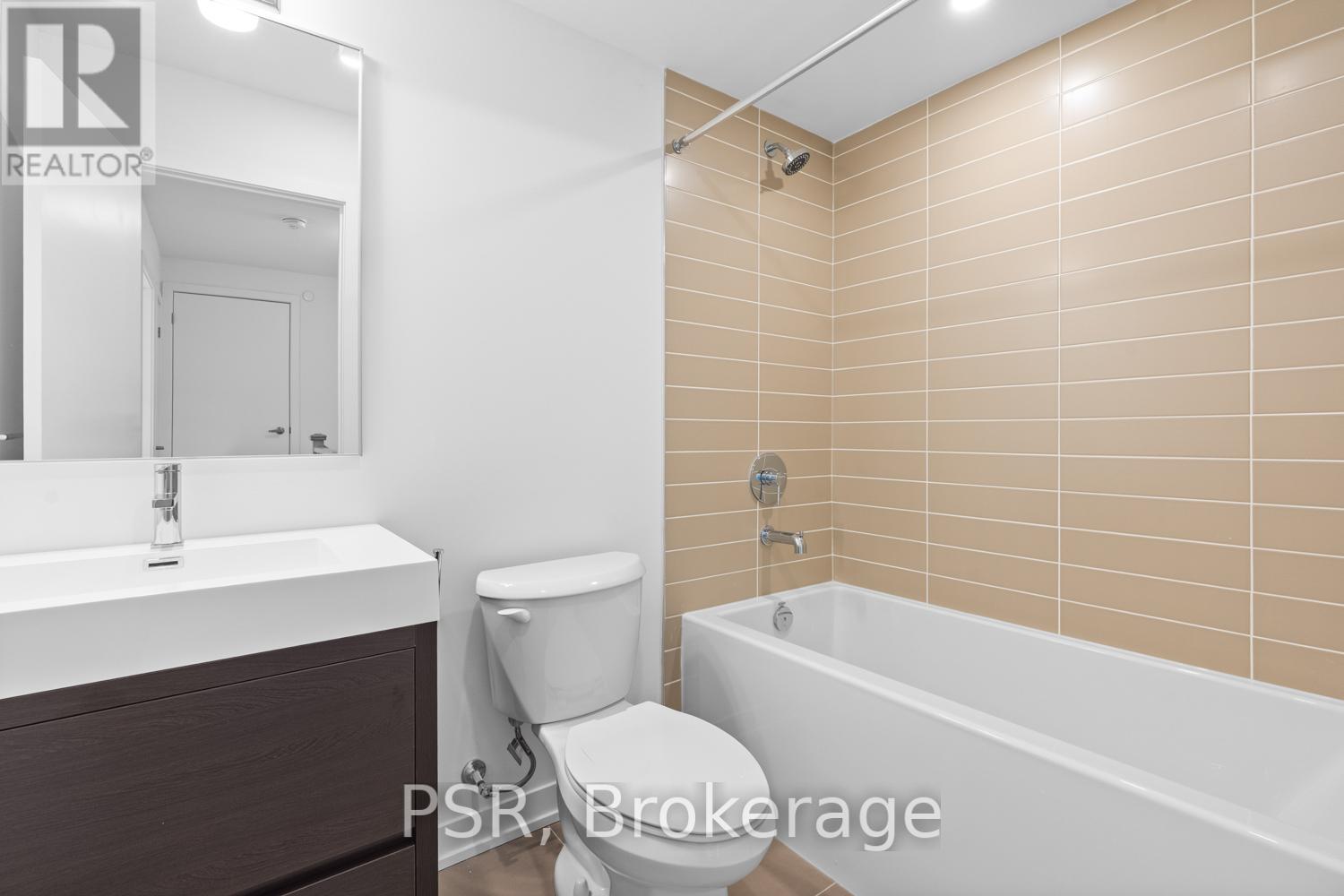 8 Turtle Island Road, Toronto, Ontario  M6A 2M5 - Photo 23 - C12686284