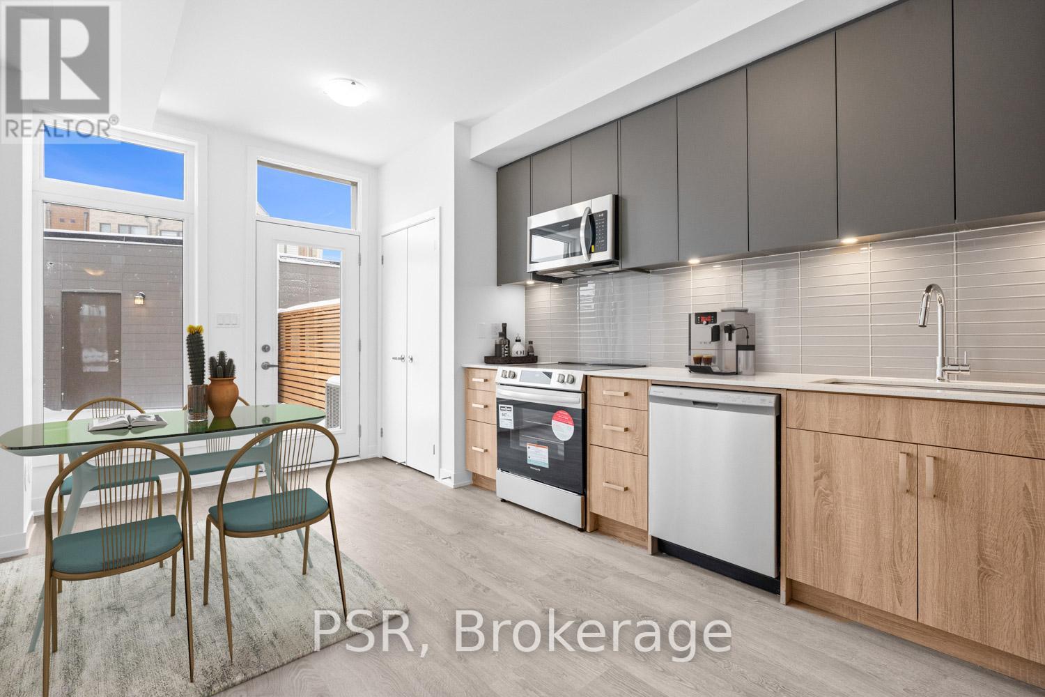 8 Turtle Island Road, Toronto, Ontario  M6A 2M5 - Photo 7 - C12686284