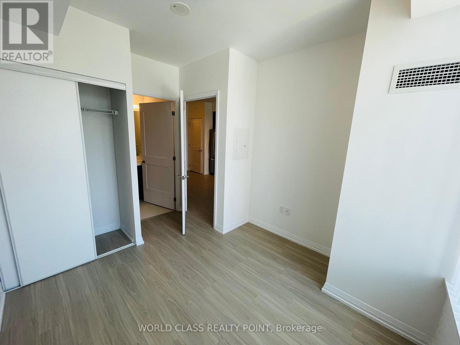 2714 - 50 Dunfield Avenue, Toronto, Ontario  M4S 0E4 - Photo 10 - C12686388