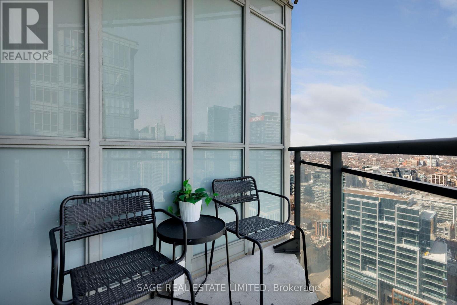 4102 - 21 Iceboat Terrace, Toronto, Ontario  M5V 4A9 - Photo 25 - C12686438