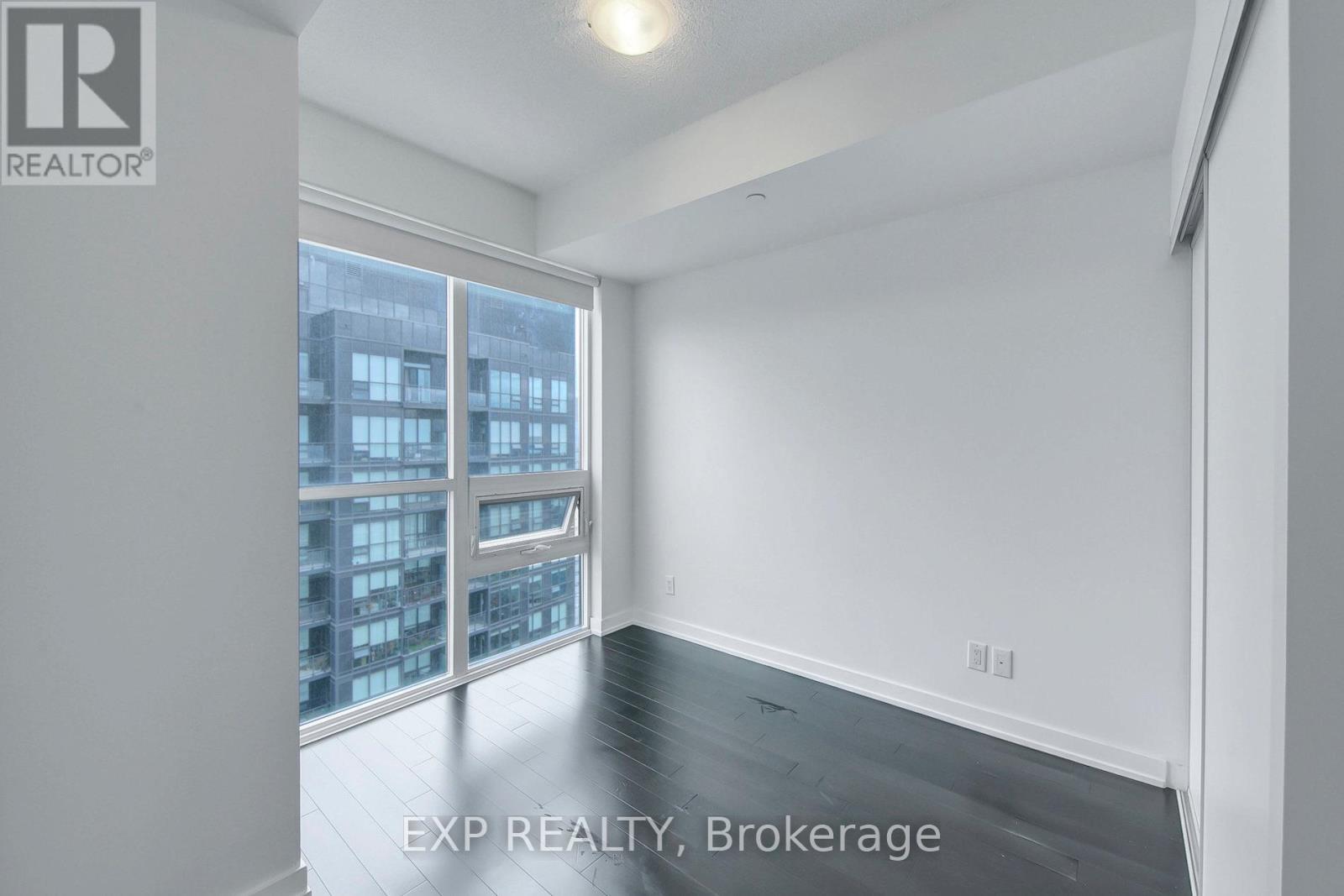 4204 - 4011 Brickstone Mews, Mississauga, Ontario  L5B 0G3 - Photo 18 - W12683370