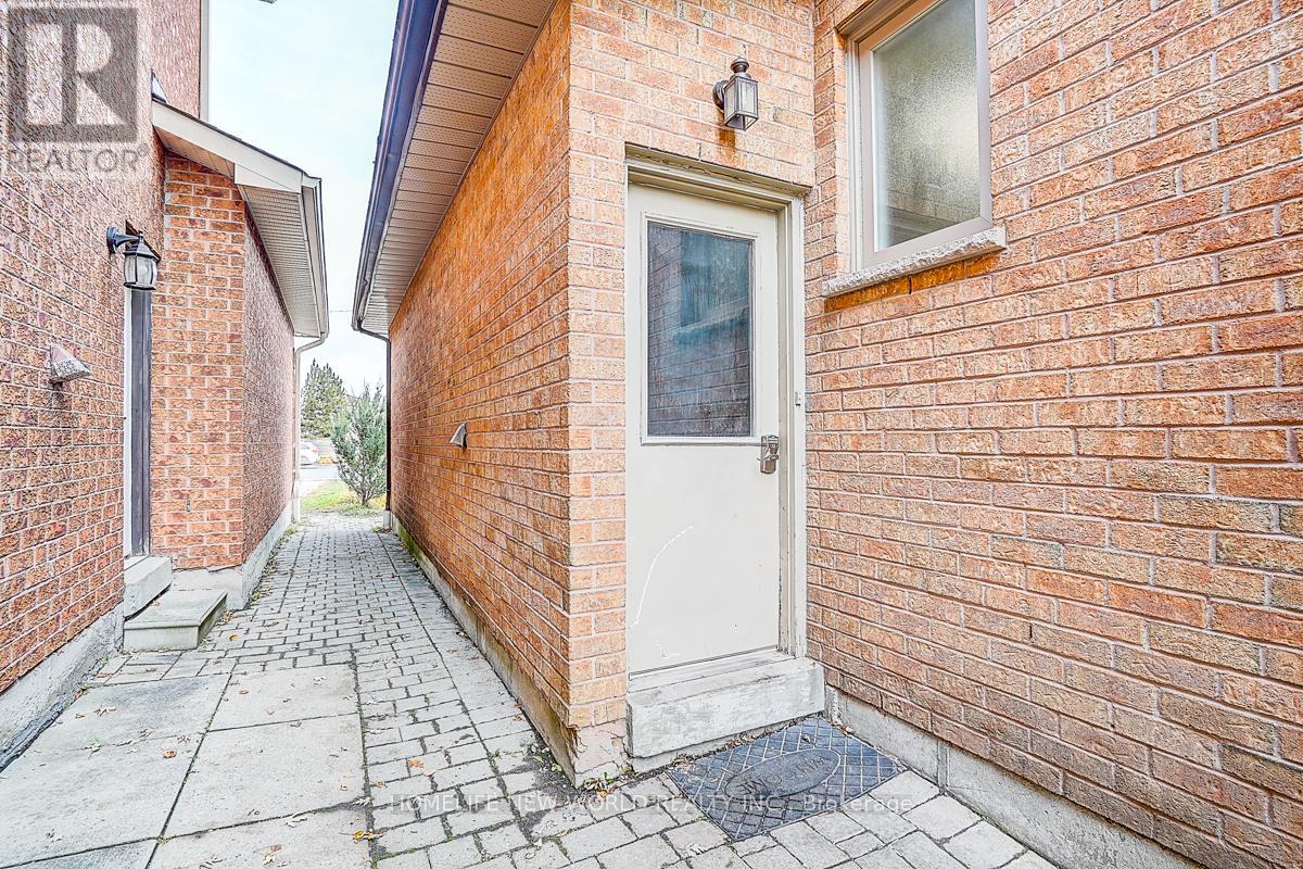 3364 Brimley Road, Toronto, Ontario  M1V 4X6 - Photo 34 - E12686326