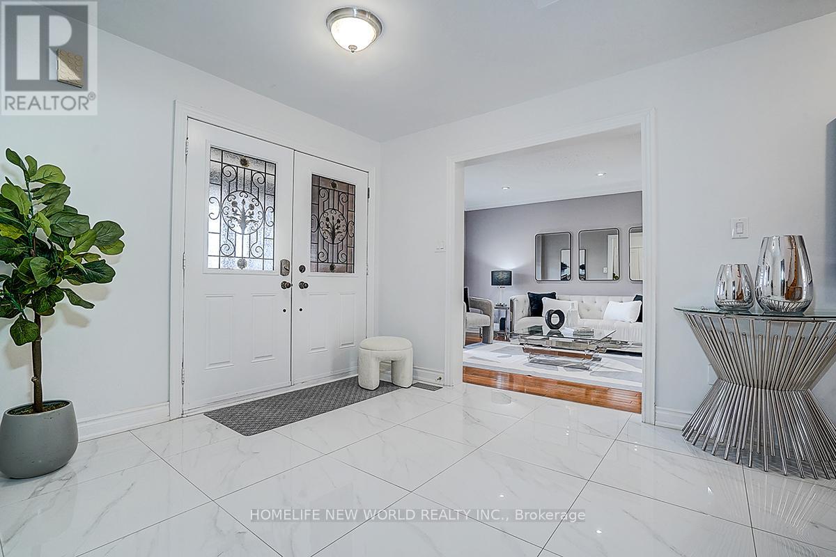 3364 Brimley Road, Toronto, Ontario  M1V 4X6 - Photo 4 - E12686326