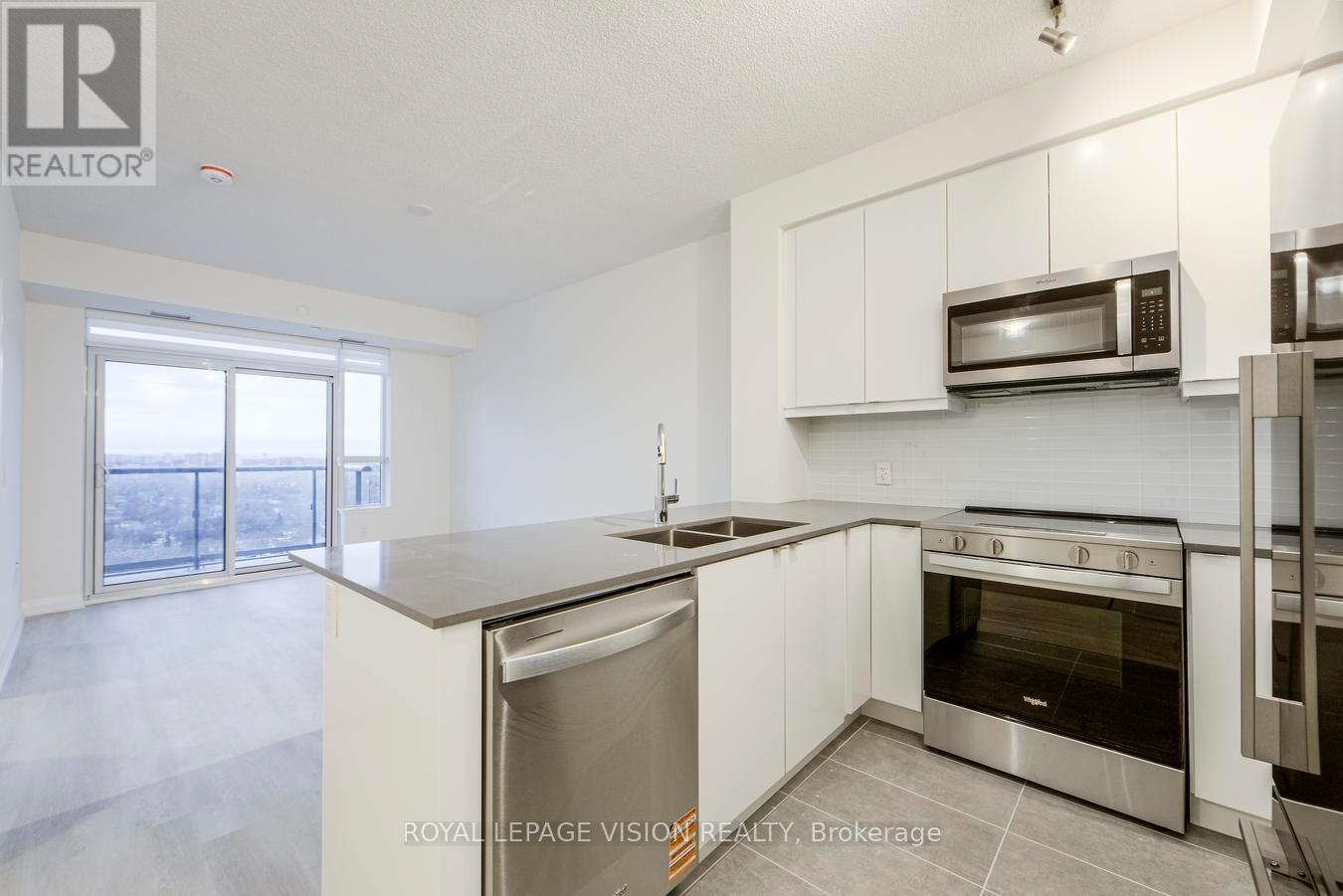 2103 - 3260 Sheppard Avenue E, Toronto, Ontario  M1T 3K3 - Photo 3 - E12686350