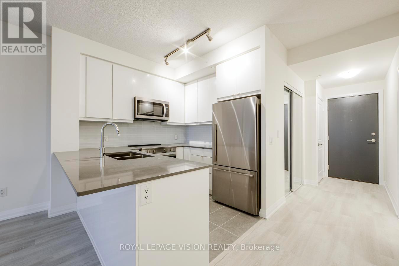 2103 - 3260 Sheppard Avenue E, Toronto, Ontario  M1T 3K3 - Photo 6 - E12686350