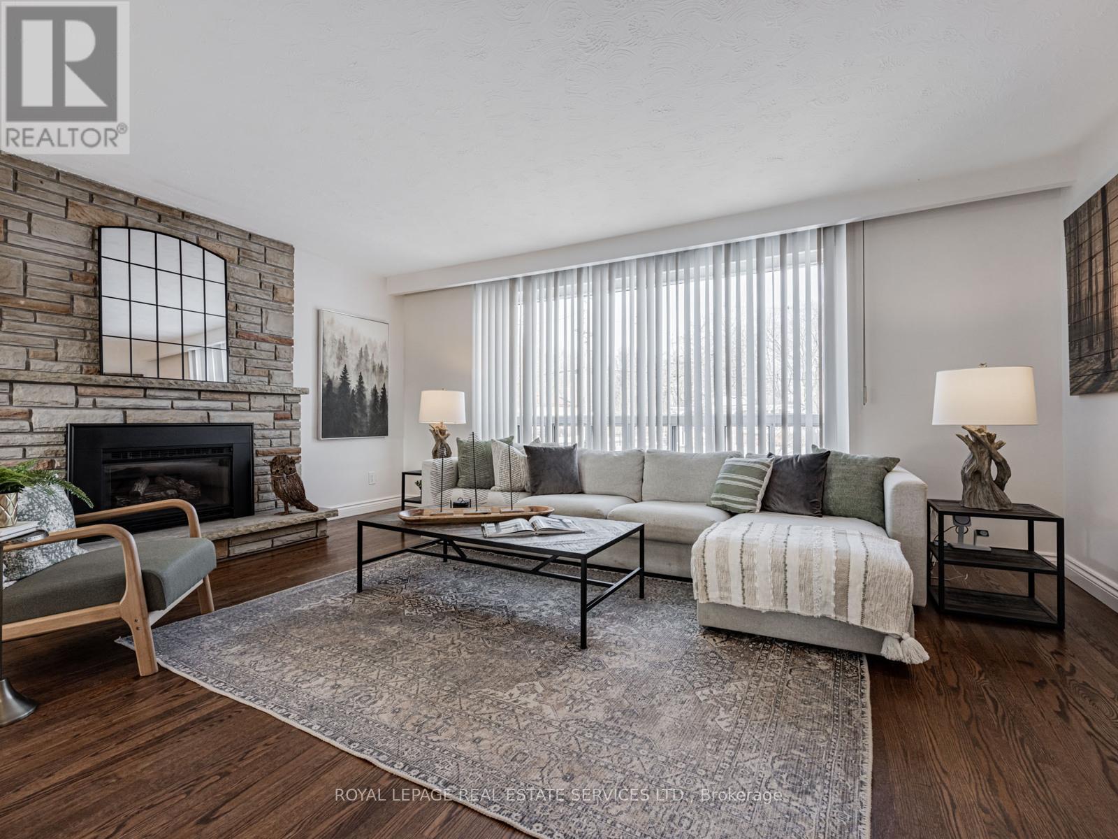 36 Ravenview Drive, Toronto, Ontario  M1E 3M1 - Photo 4 - E12686360