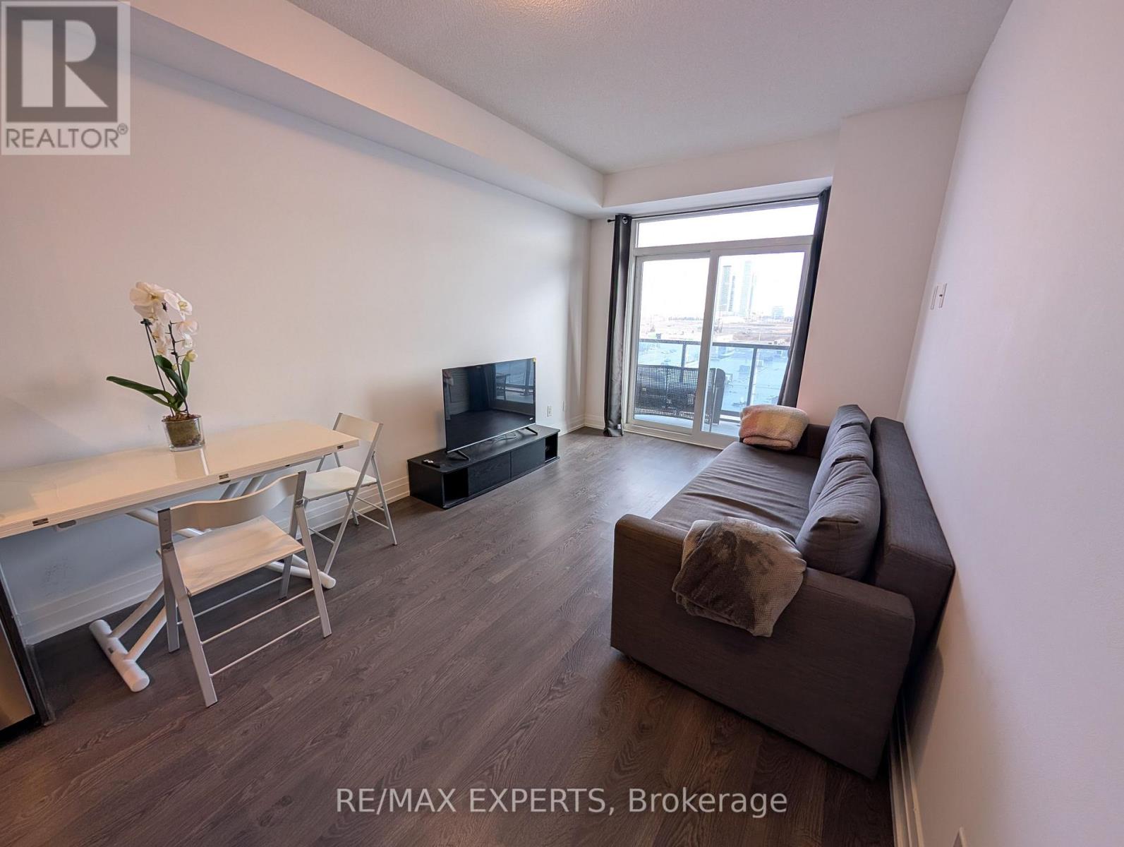 614 - 3600 Highway 7 Road, Vaughan, Ontario  L4L 1A6 - Photo 5 - N12686286