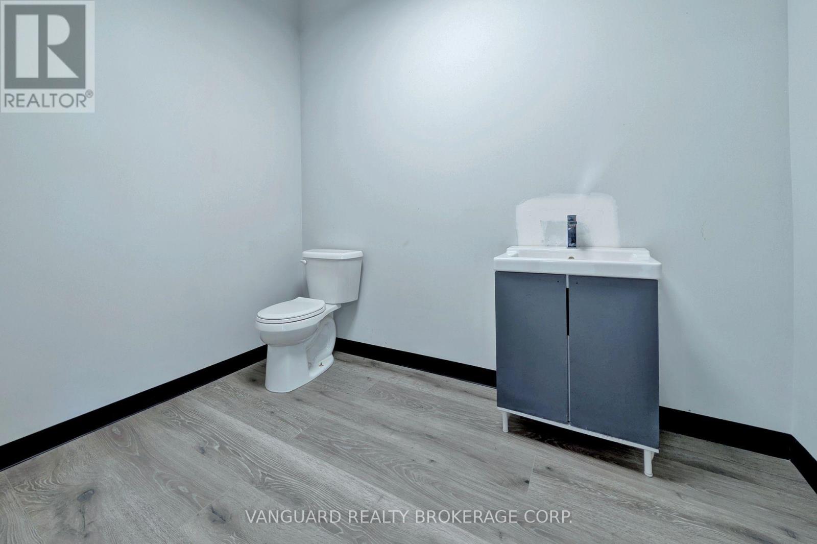 2nd Floor - 191 Vinyl Court, Vaughan, Ontario  L4L 4A3 - Photo 23 - N12686312