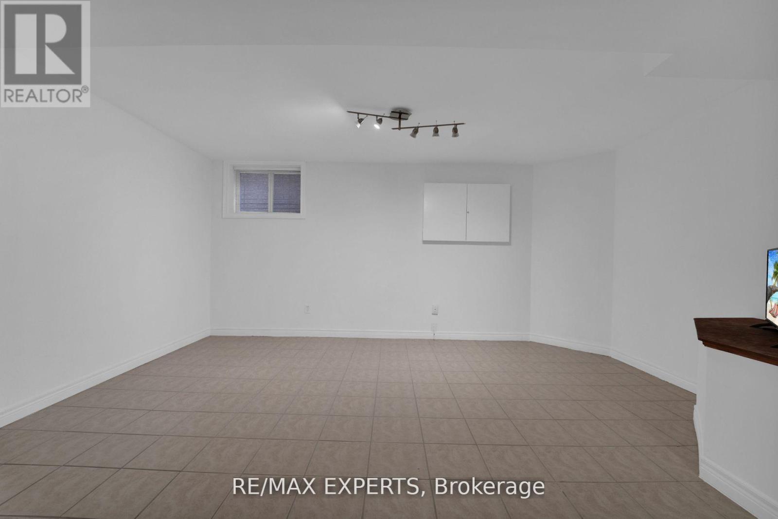 Bsmt - 25 Royalpark Way, Vaughan, Ontario  L4H 1J5 - Photo 10 - N12686358