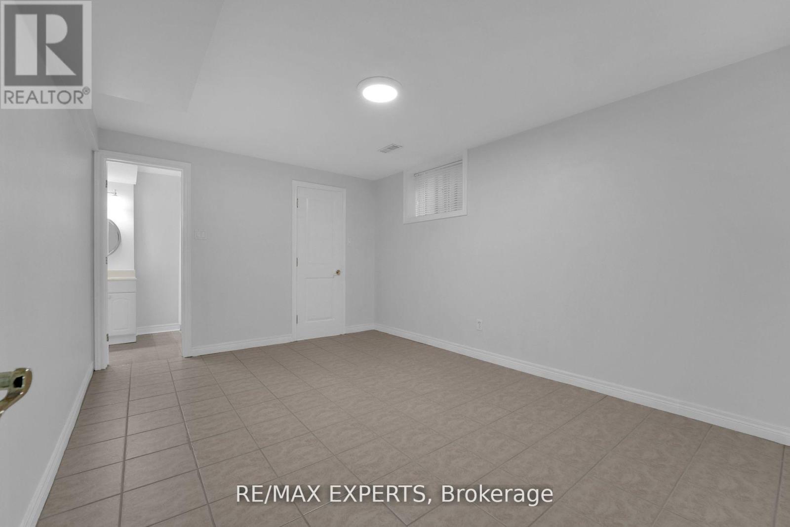 Bsmt - 25 Royalpark Way, Vaughan, Ontario  L4H 1J5 - Photo 13 - N12686358