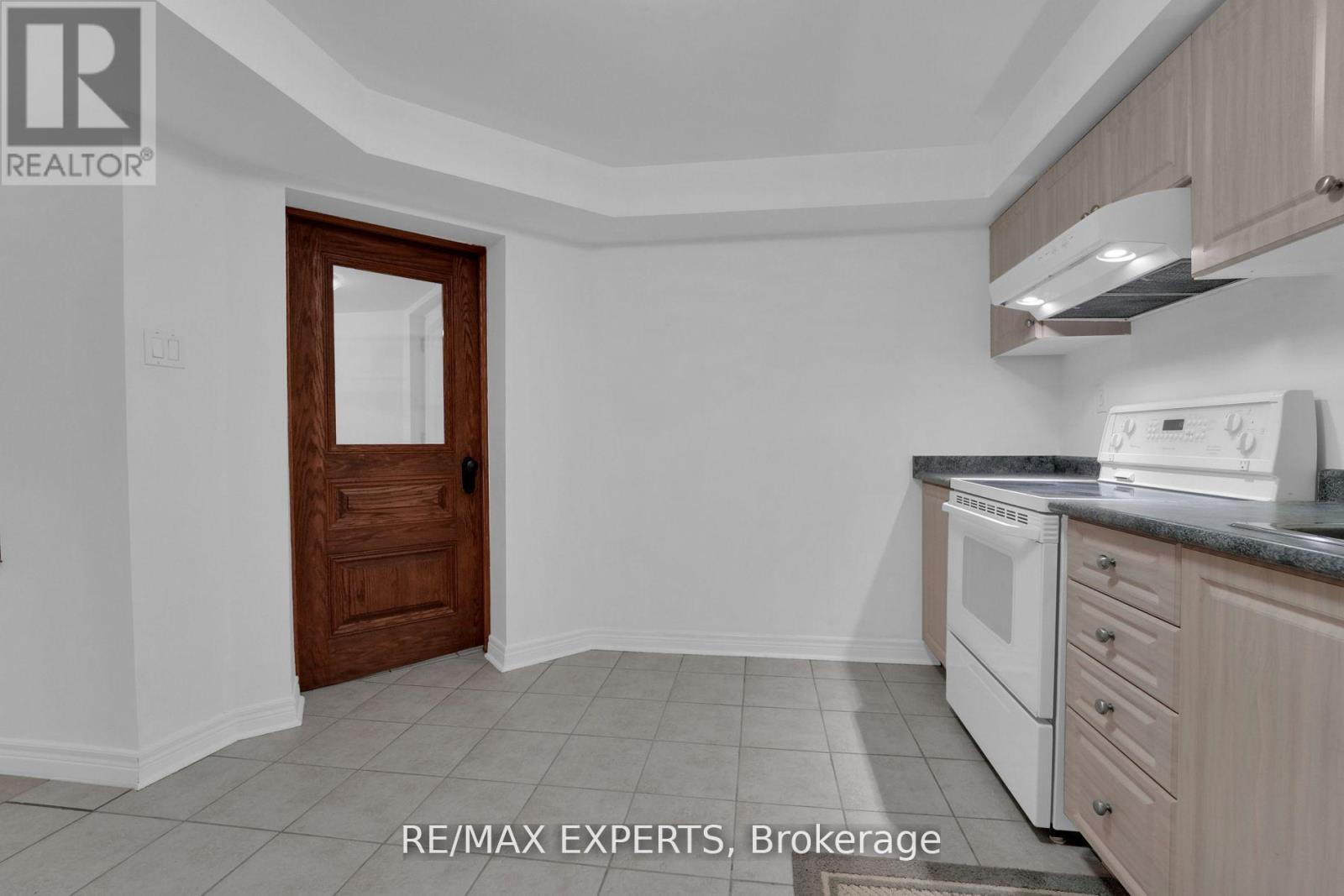 Bsmt - 25 Royalpark Way, Vaughan, Ontario  L4H 1J5 - Photo 4 - N12686358