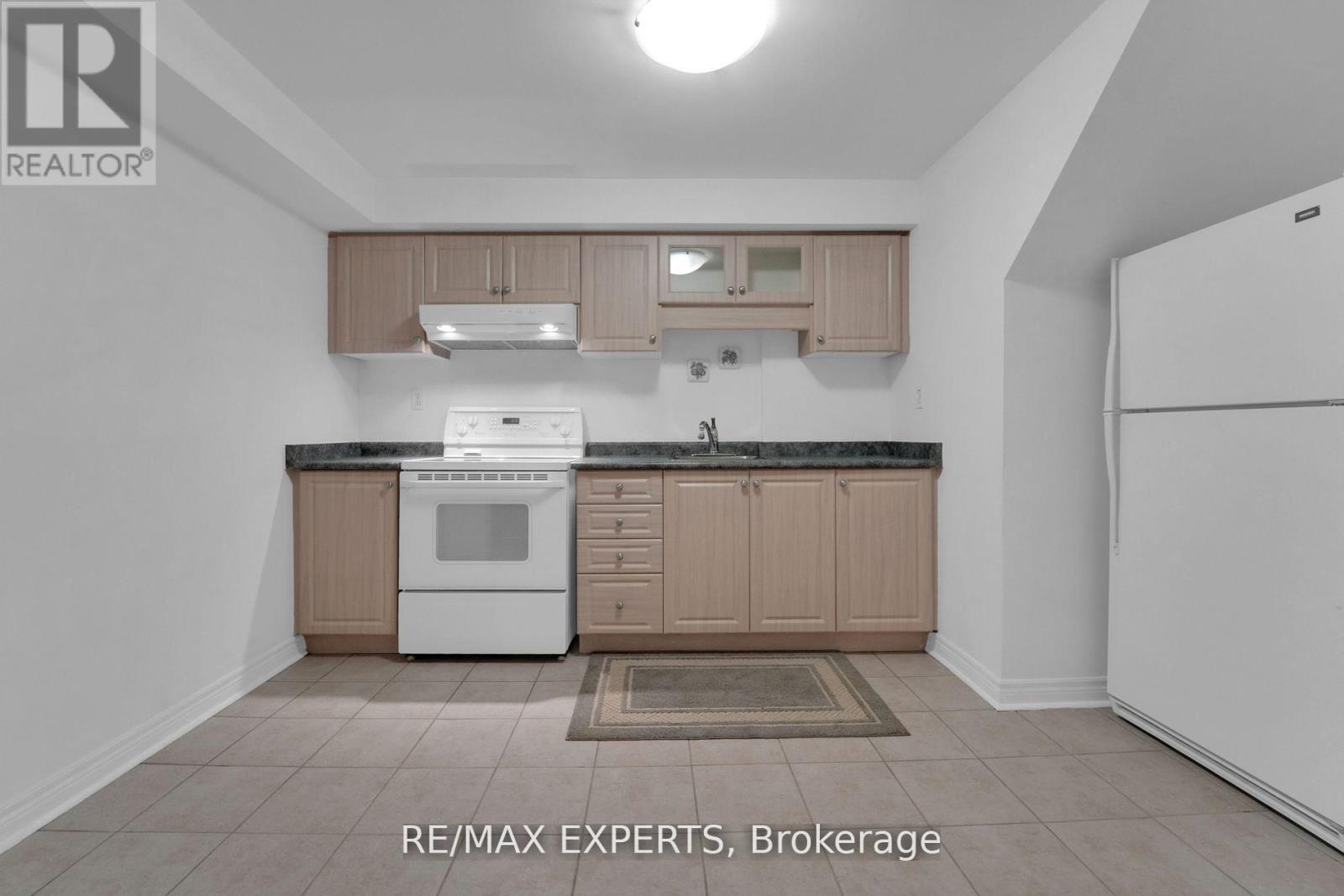 Bsmt - 25 Royalpark Way, Vaughan, Ontario  L4H 1J5 - Photo 6 - N12686358