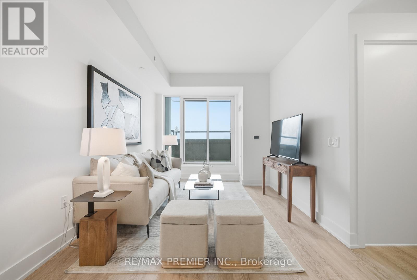 435 - 2075 King Road, King, Ontario  L7B 0R6 - Photo 15 - N12686428