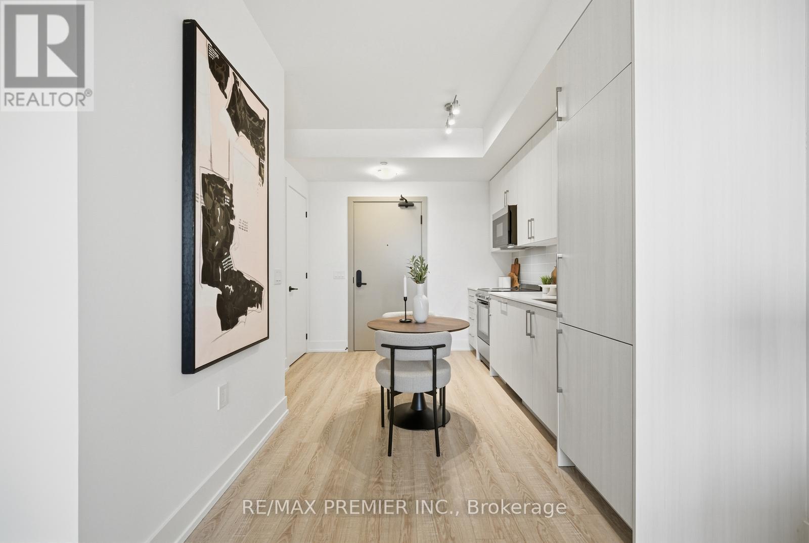 435 - 2075 King Road, King, Ontario  L7B 0R6 - Photo 18 - N12686428