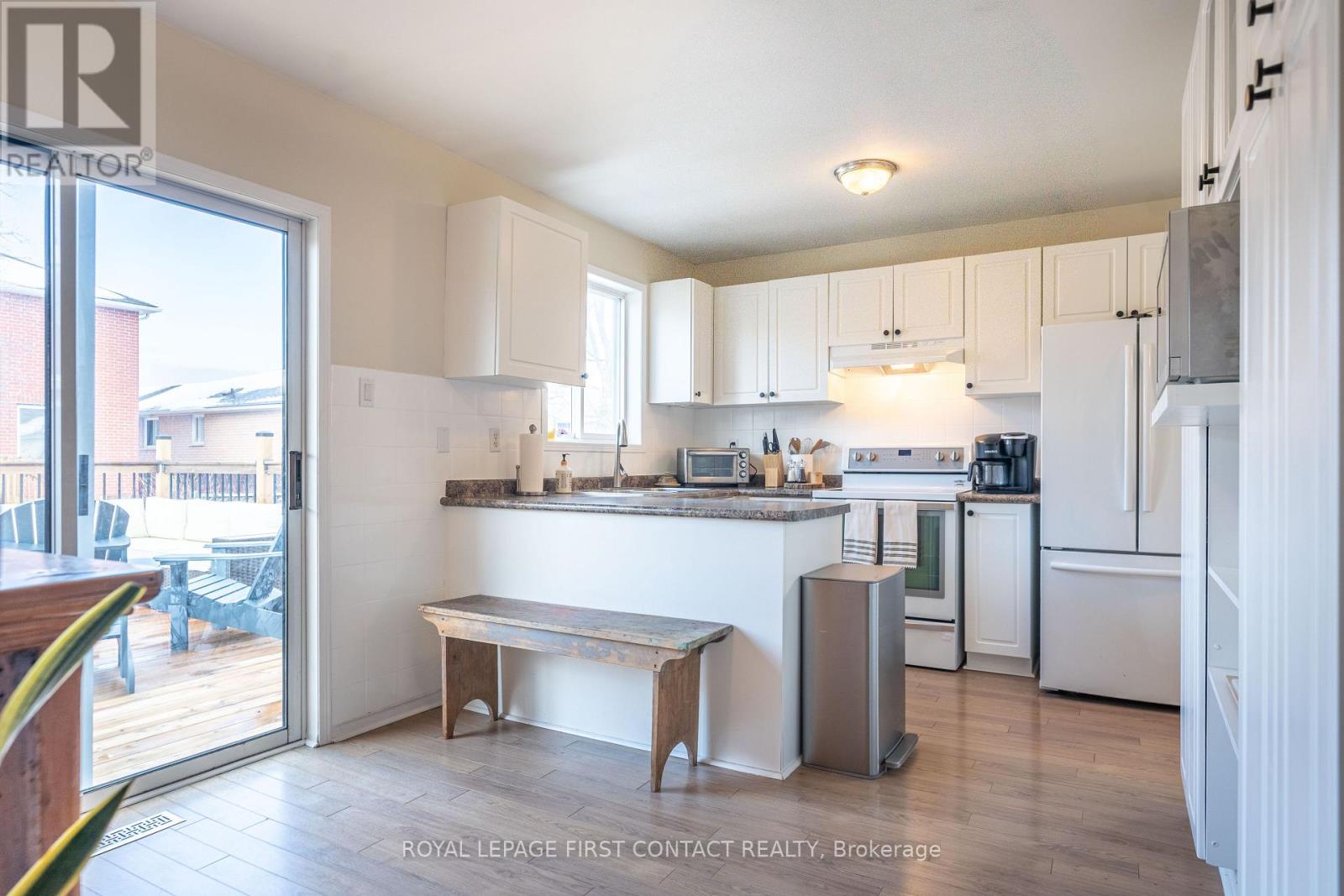 55 Chalmers Drive, Barrie (Painswick South), Ontario  L4N 8A6 - Photo 12 - S12686376