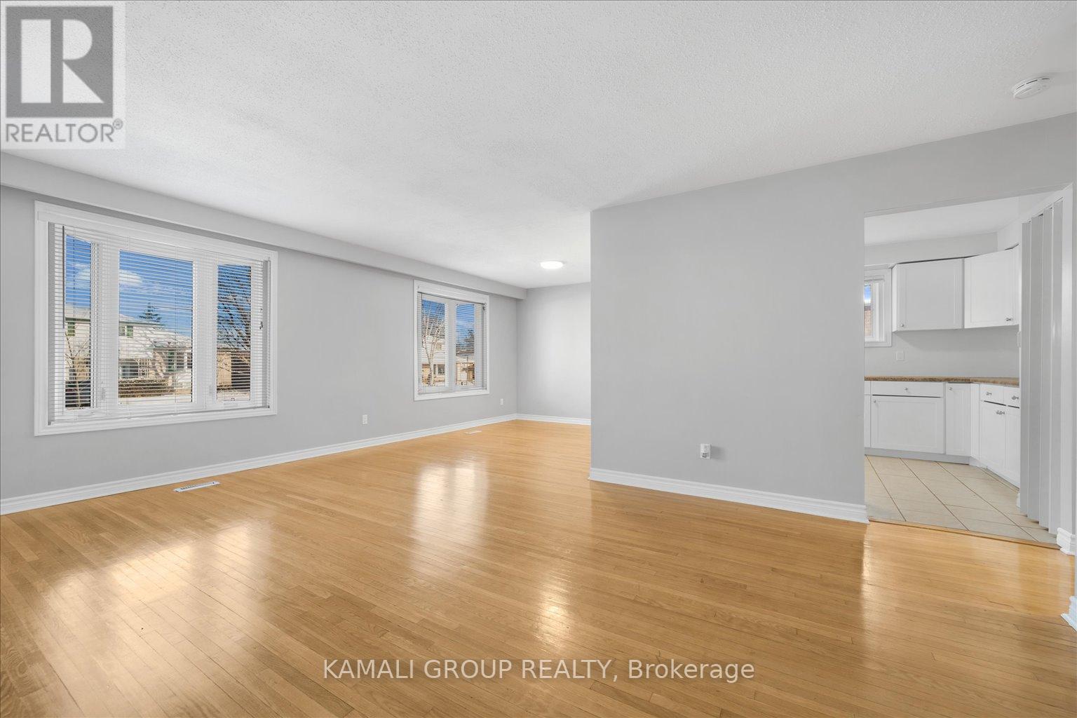 Main - 78 College Crescent, Barrie (Grove East), Ontario  L4M 2W3 - Photo 3 - S12686400