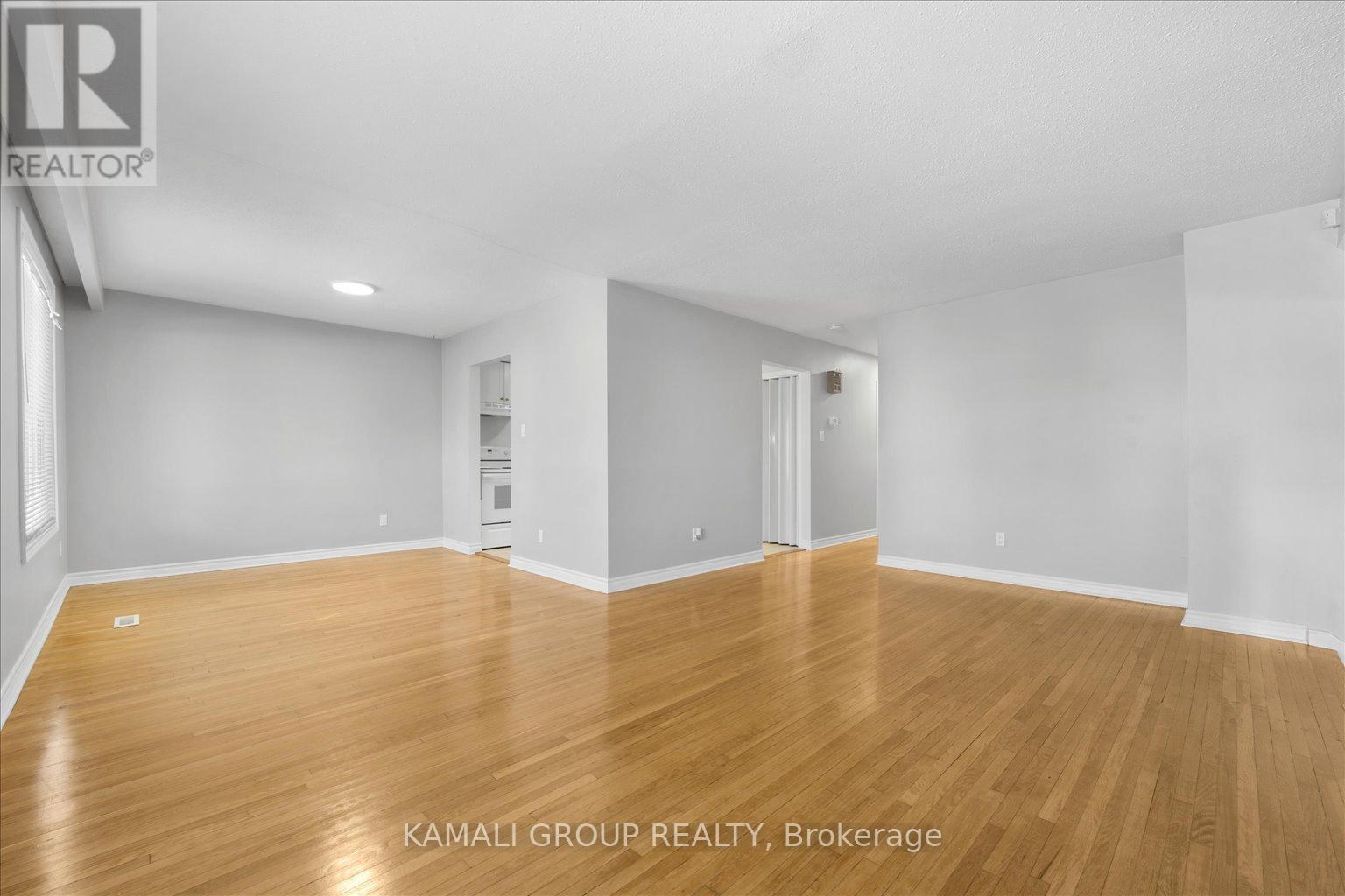 Main - 78 College Crescent, Barrie (Grove East), Ontario  L4M 2W3 - Photo 4 - S12686400