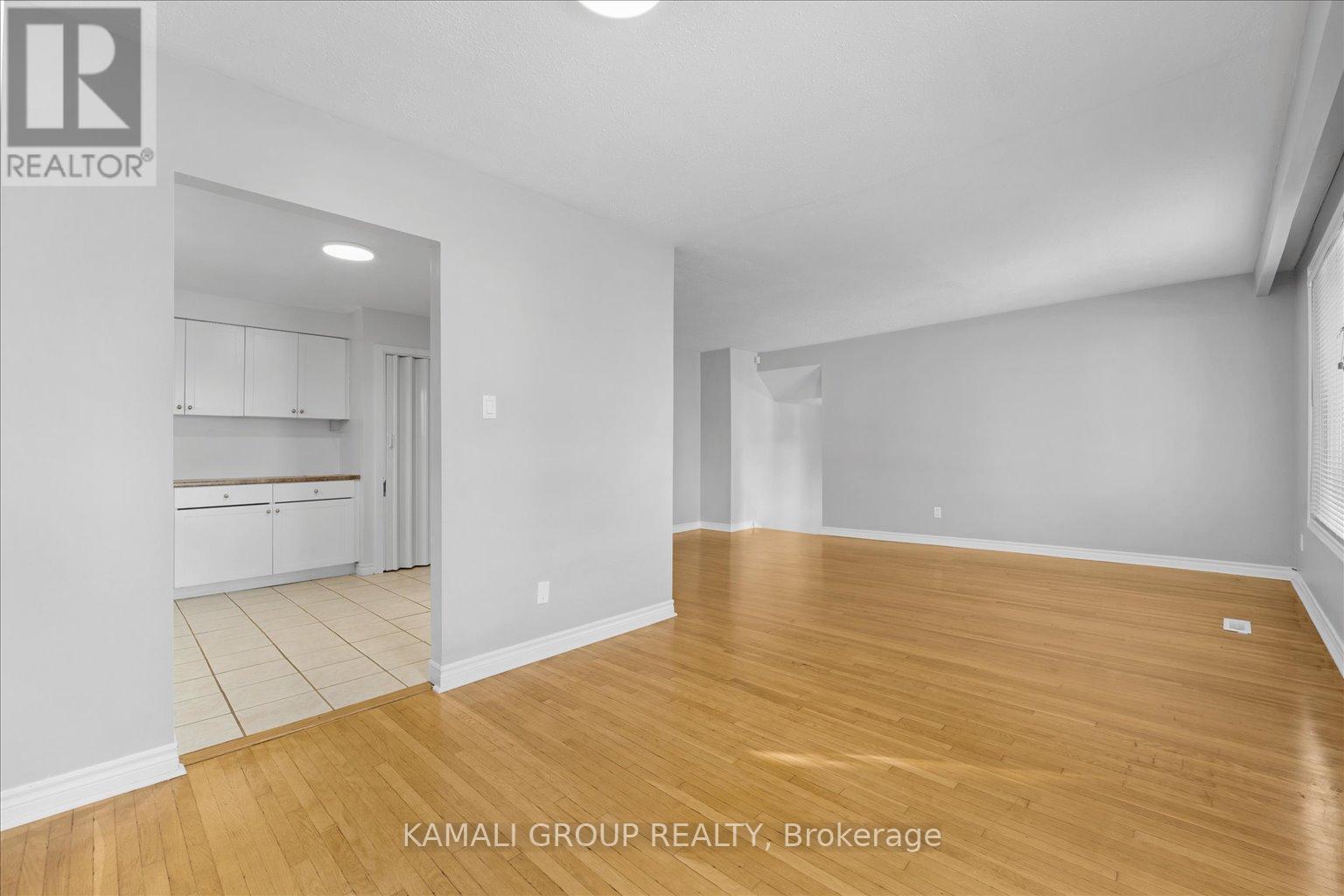 Main - 78 College Crescent, Barrie (Grove East), Ontario  L4M 2W3 - Photo 5 - S12686400