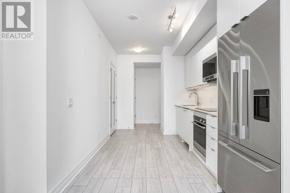 1506 - 30 Elm Drive W, Mississauga, Ontario  L5B 0N6 - Photo 15 - W12686282