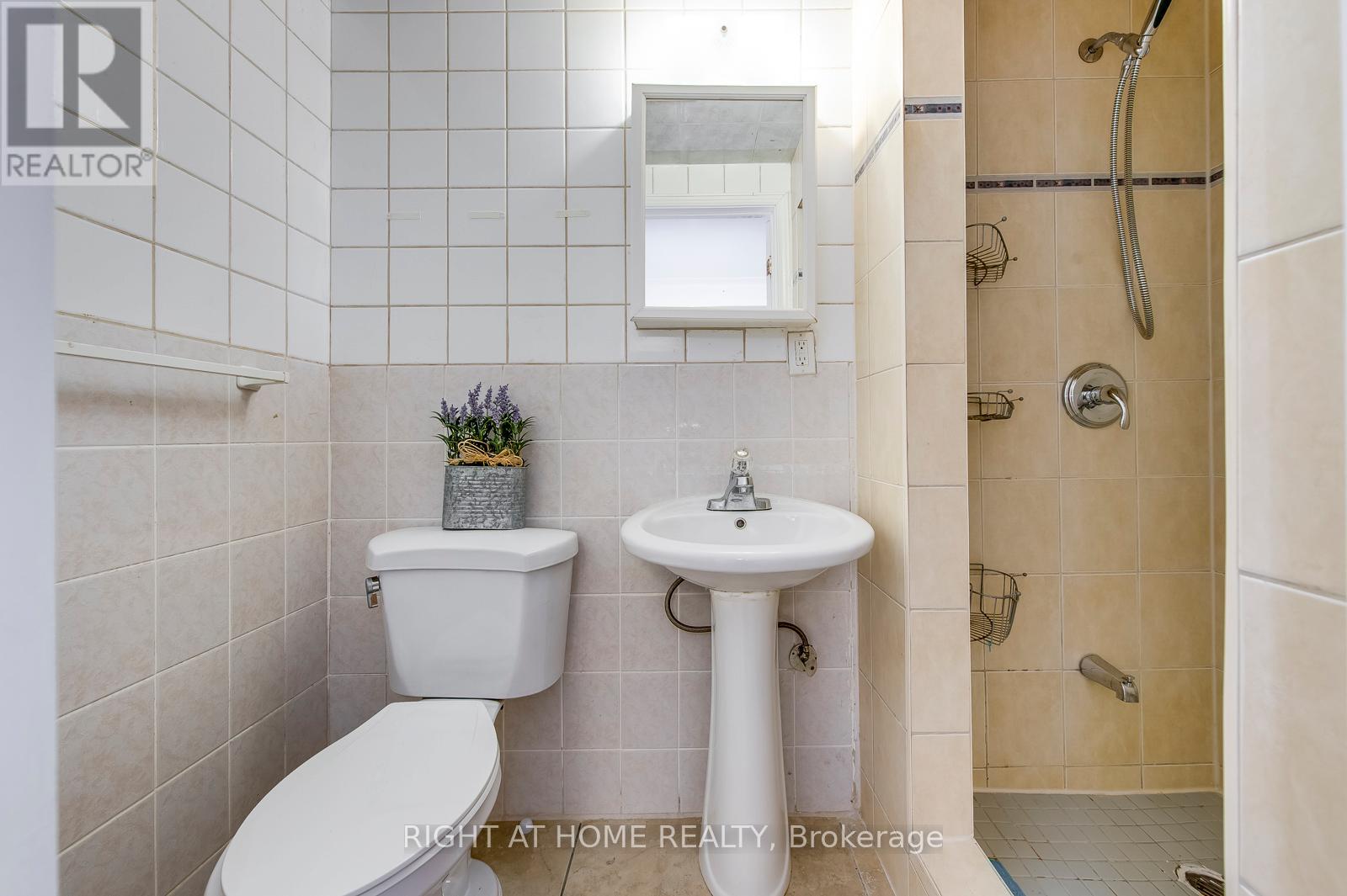 (Lower) - 2835 Hollington Crescent, Mississauga, Ontario  L5K 1E8 - Photo 12 - W12686296