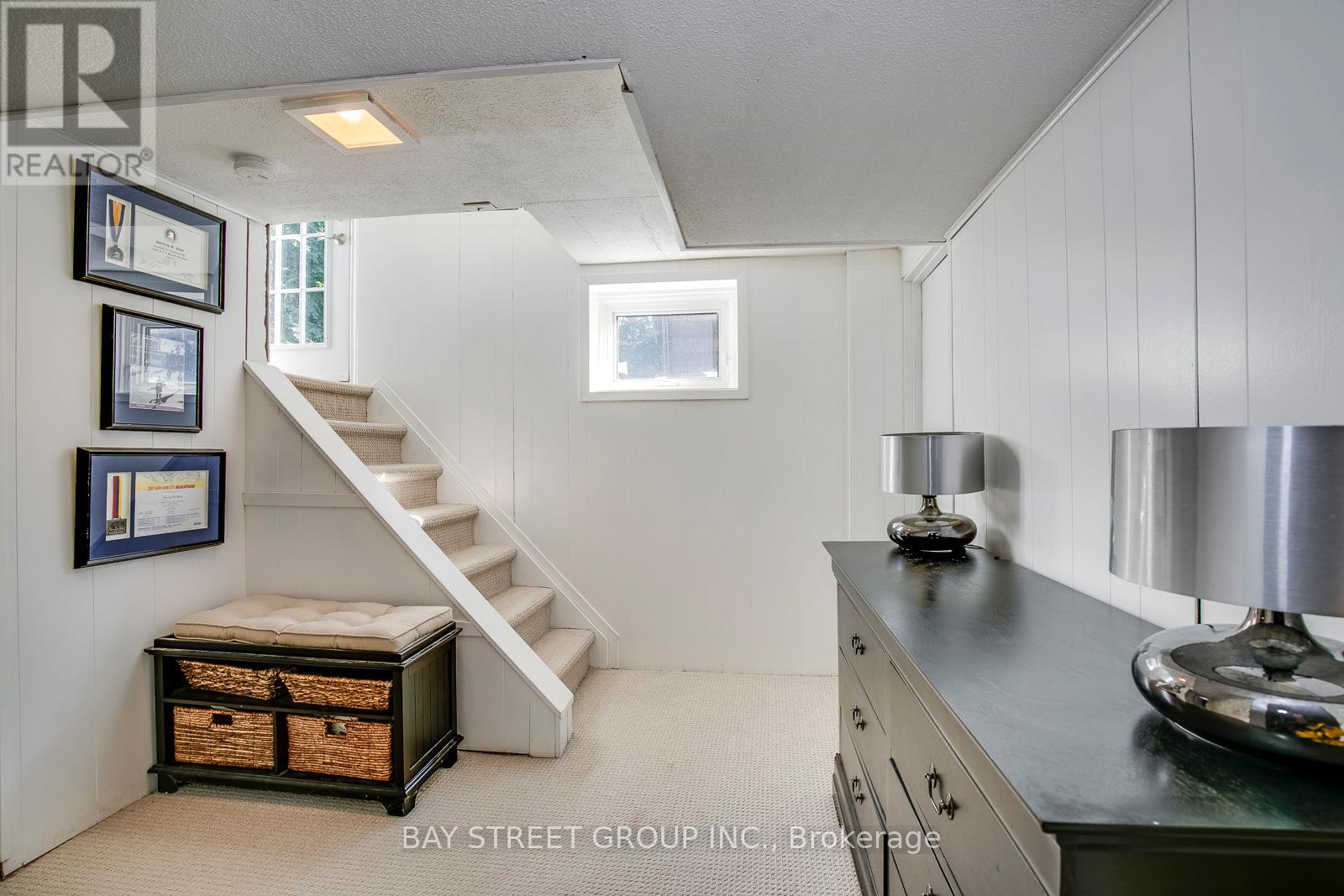 256 Eastcourt Road, Oakville, Ontario  L6J 4Y4 - Photo 25 - W12686392