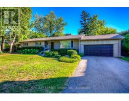 256 EASTCOURT ROAD, Oakville, Ontario