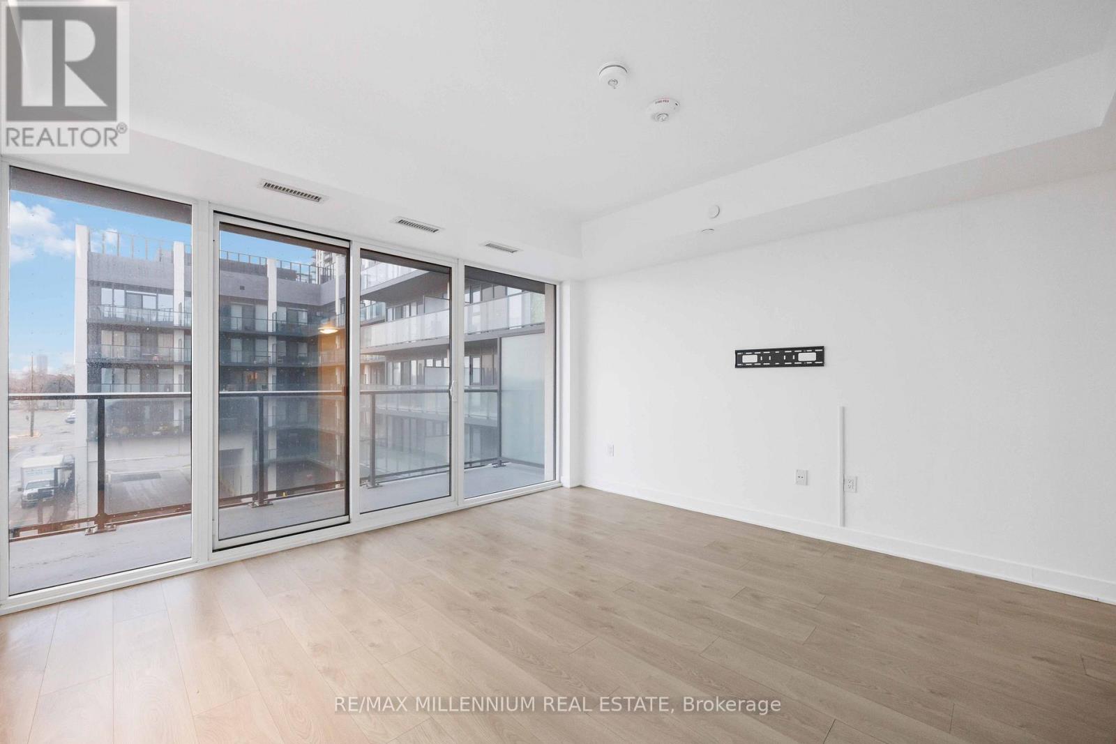 431 - 36 Zorra Street, Toronto, Ontario  M8Z 0G5 - Photo 21 - W12686396