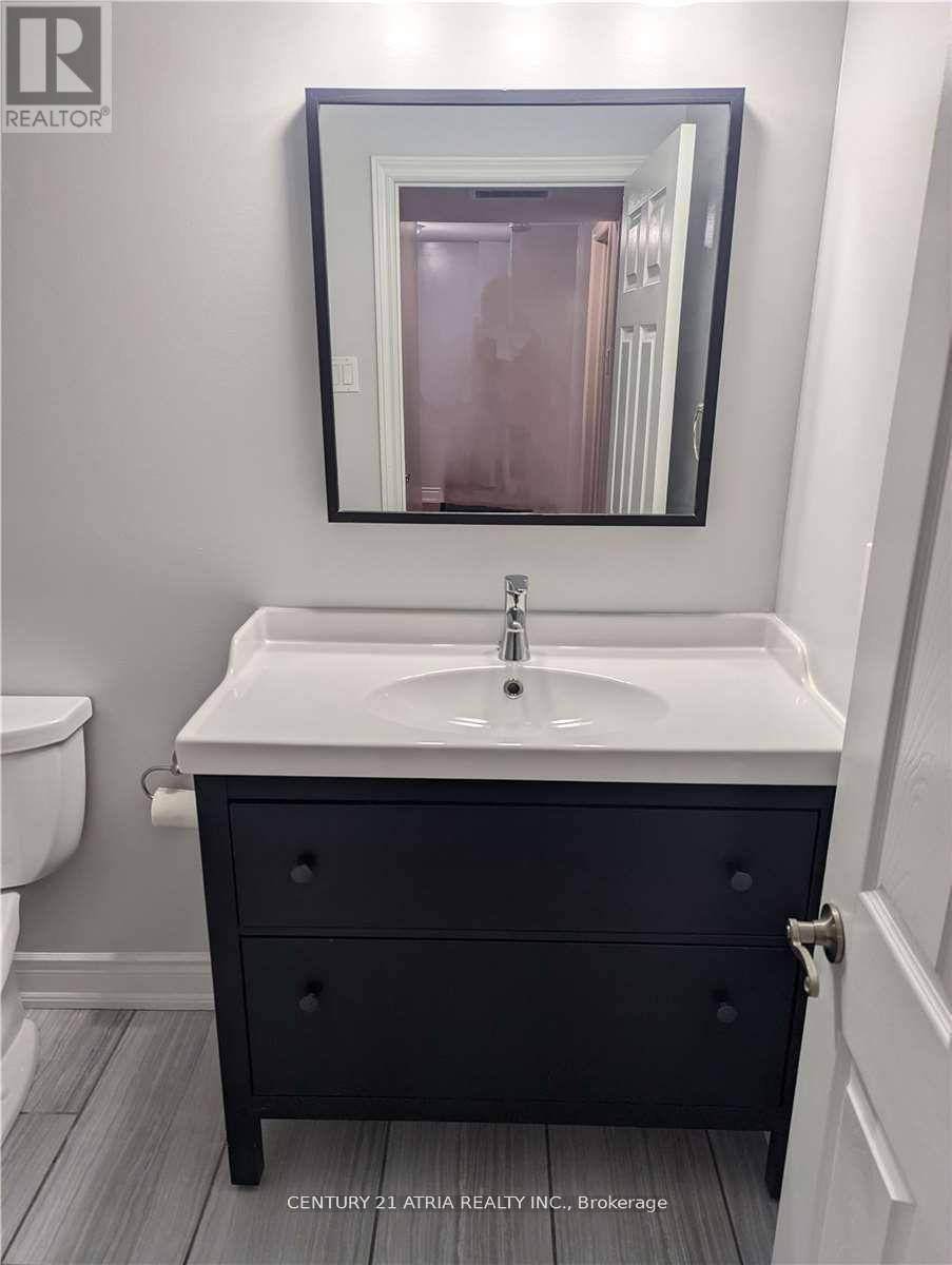 Bsmt - 2541 Trident Avenue, Mississauga, Ontario  L5B 2L3 - Photo 22 - W12686412