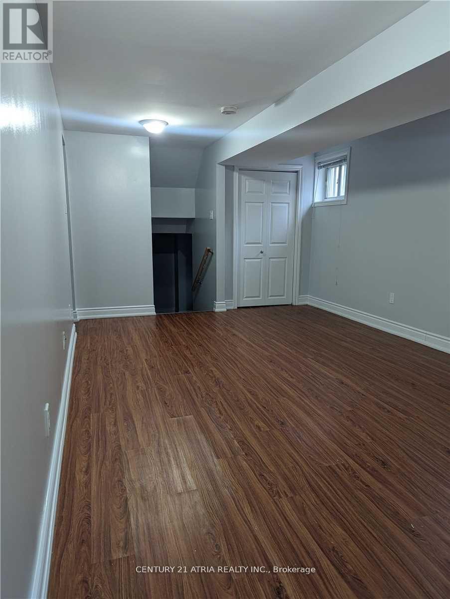 Bsmt - 2541 Trident Avenue, Mississauga, Ontario  L5B 2L3 - Photo 5 - W12686412