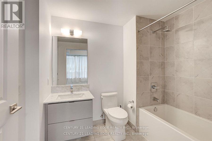 803 - 36 Elm Drive, Mississauga, Ontario  L5B 0N3 - Photo 11 - W12686452