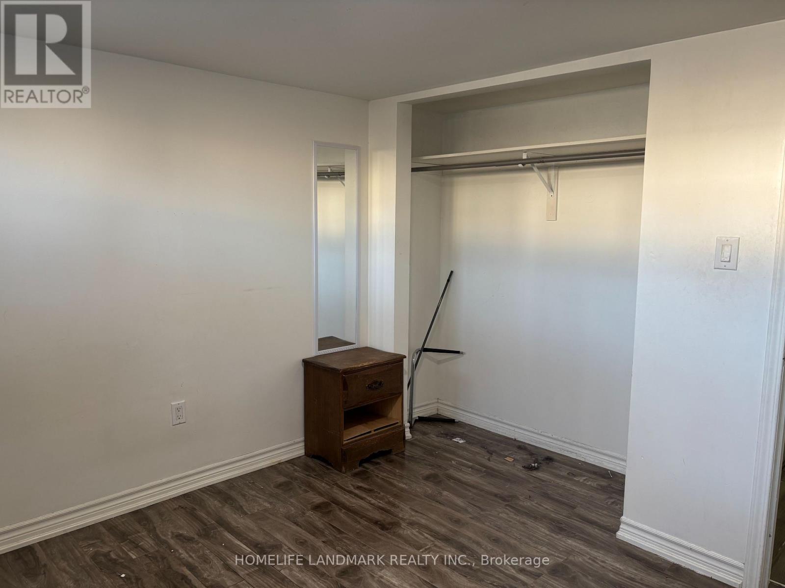 ( Lower ) - 8 Ronaldshay Avenue, Hamilton, Ontario  L9A 3B1 - Photo 12 - X12686274