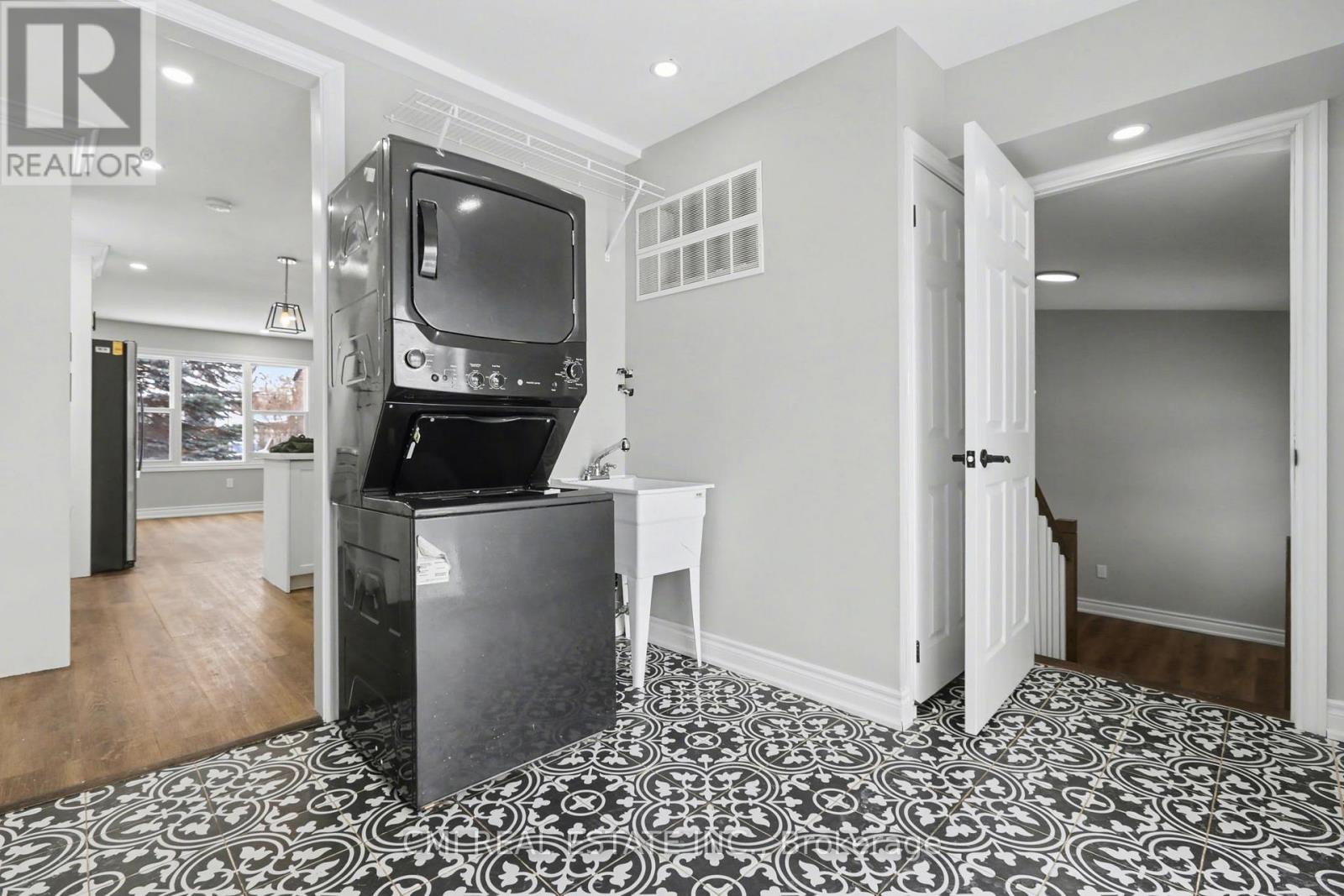 1226 Wigle Avenue, Windsor, Ontario  N9C 3N1 - Photo 34 - X12686382