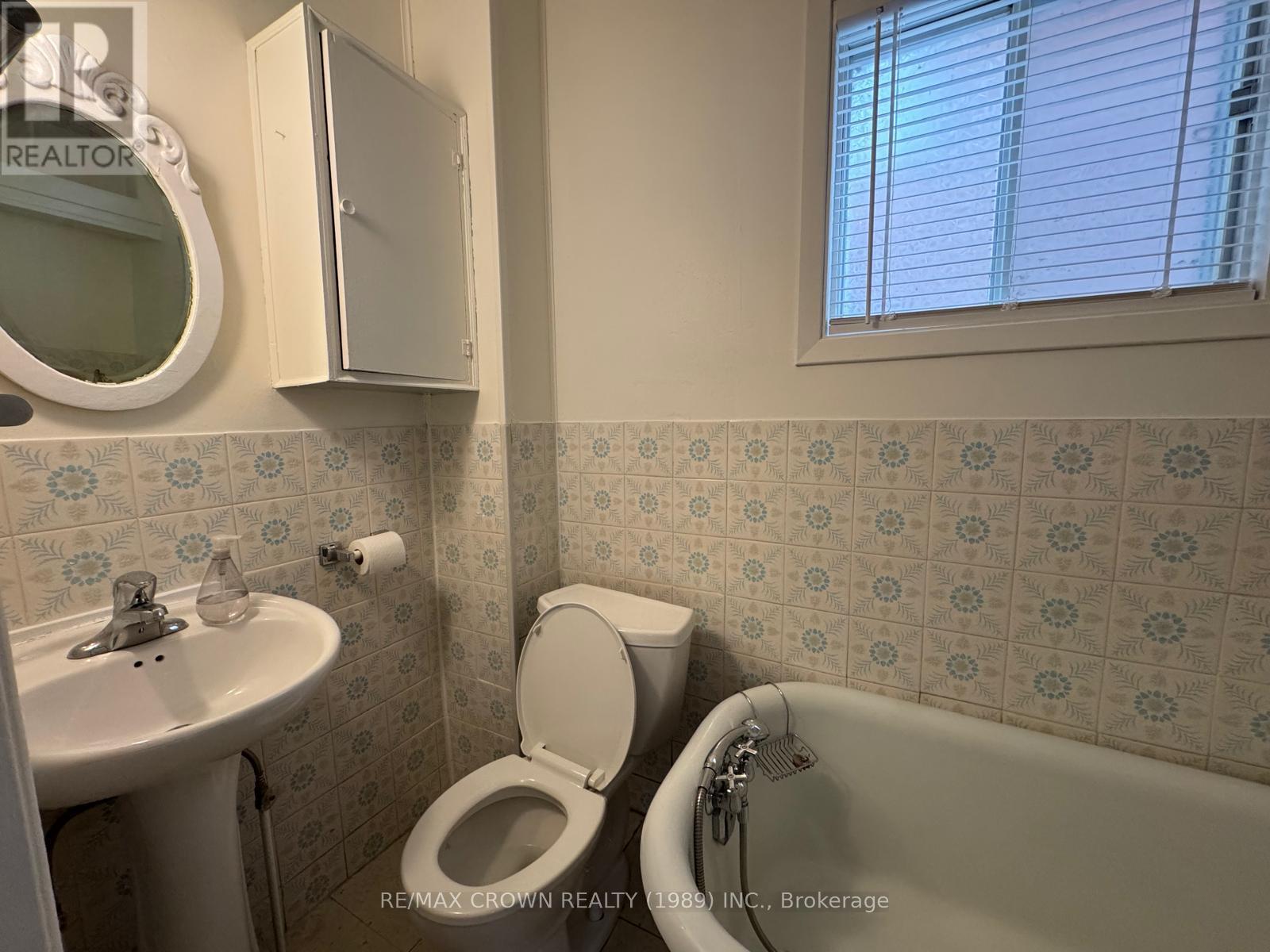 1 - 657 Mcintyre Street W, North Bay, Ontario  P1B 2Z8 - Photo 5 - X12686568