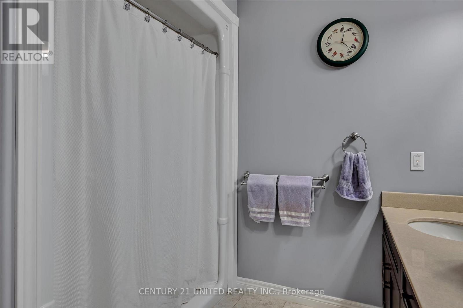 194 - 301 Carnegie Avenue, Peterborough, Ontario  K9L 0G1 - Photo 28 - X12424601