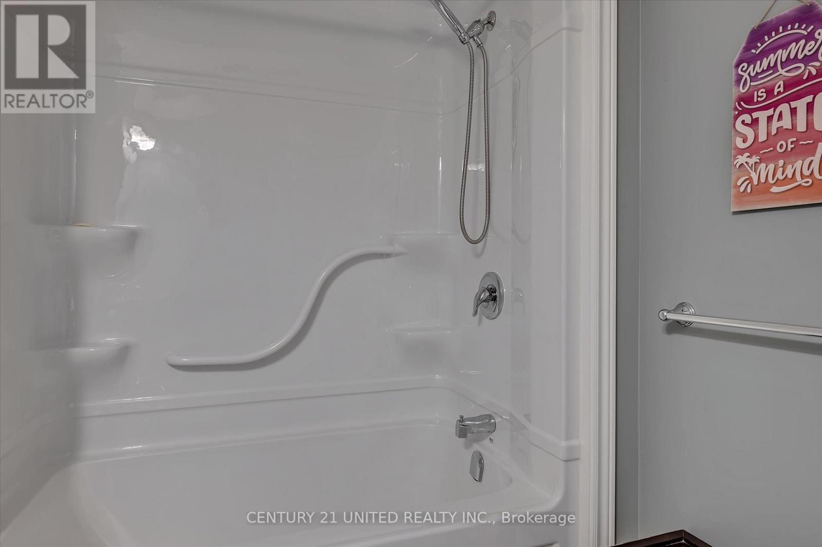 194 - 301 Carnegie Avenue, Peterborough, Ontario  K9L 0G1 - Photo 39 - X12424601