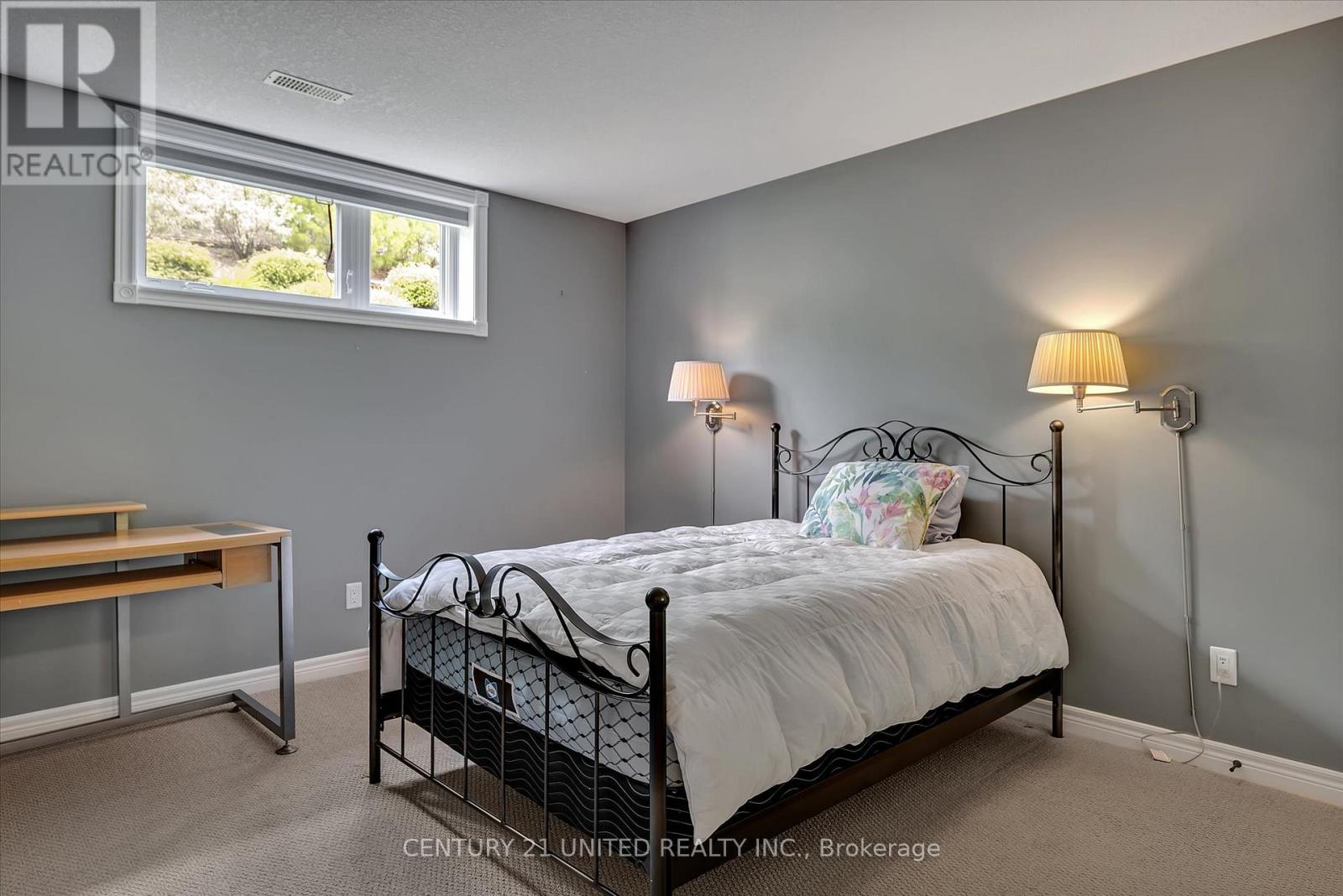 194 - 301 Carnegie Avenue, Peterborough, Ontario  K9L 0G1 - Photo 35 - X12424601