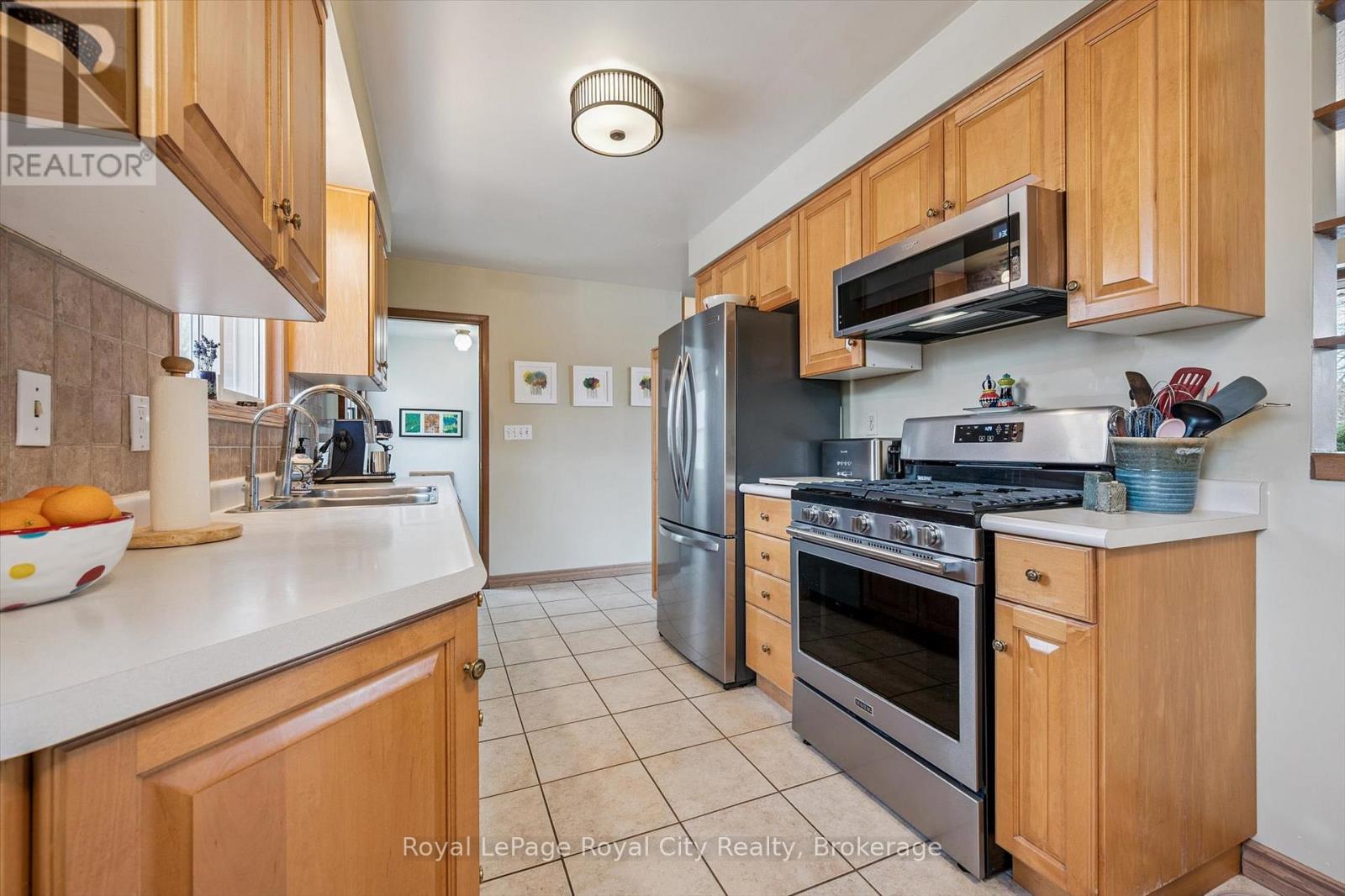 72 Cheltonwood Avenue, Guelph (Grange Road), Ontario  N1E 4E3 - Photo 14 - X12686526