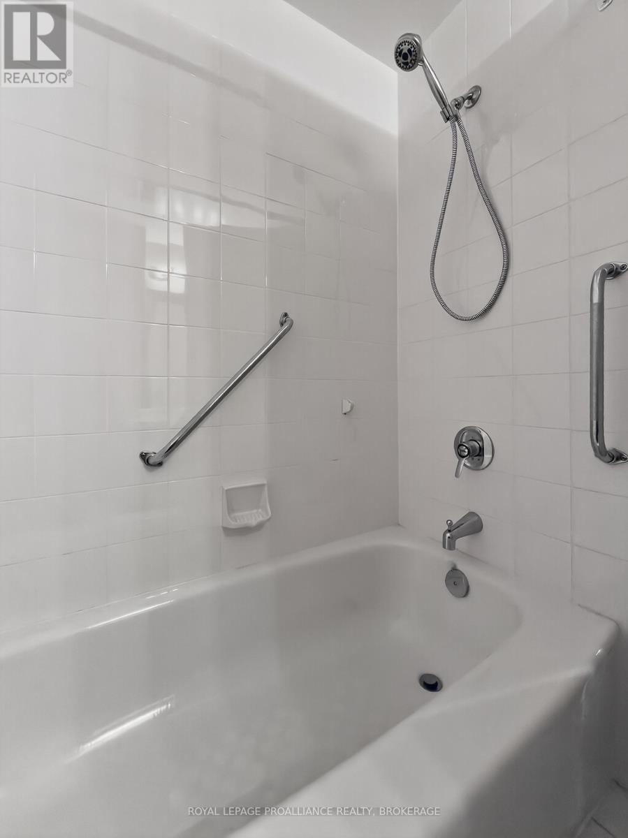 701 - 1000 King Street W, Kingston, Ontario  K7M 8H3 - Photo 27 - X12686552