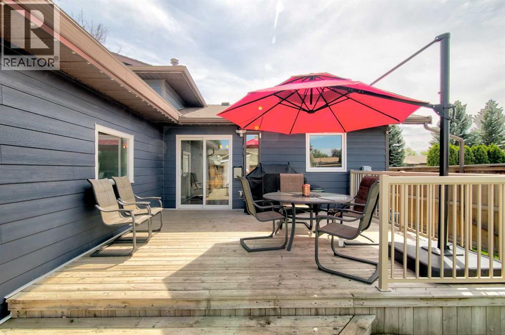 11 Erminedale Place N, Lethbridge, Alberta  T1H 5X8 - Photo 38 - A2278254