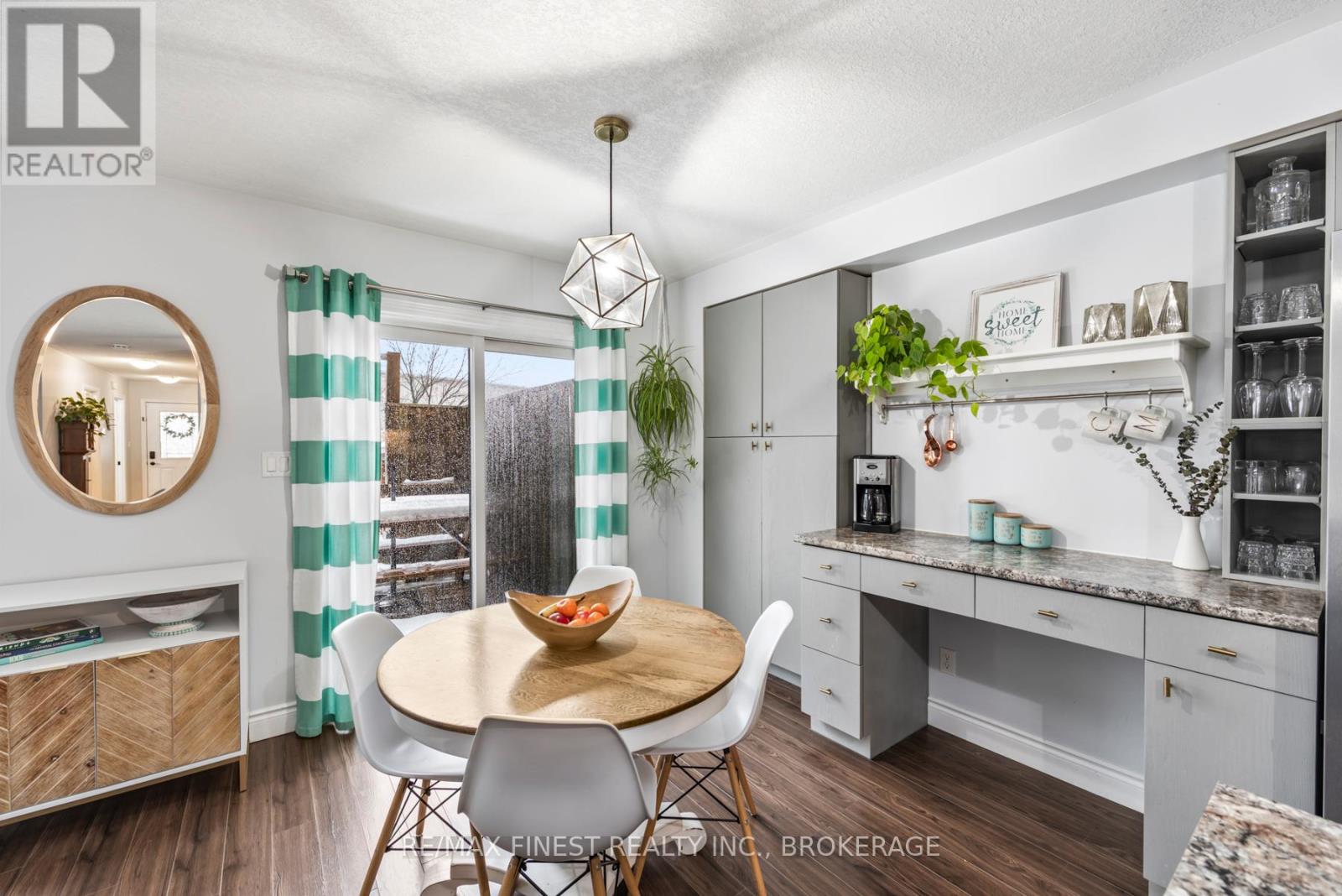 1070 Redwood Crescent, Kingston, Ontario  K7P 1Y8 - Photo 13 - X12686766