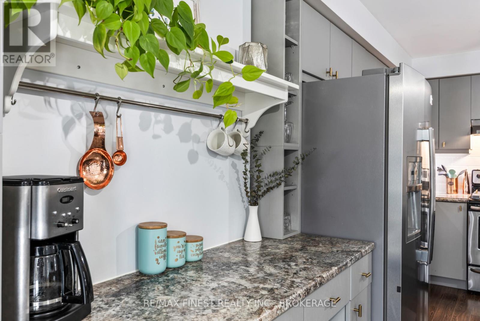 1070 Redwood Crescent, Kingston, Ontario  K7P 1Y8 - Photo 15 - X12686766