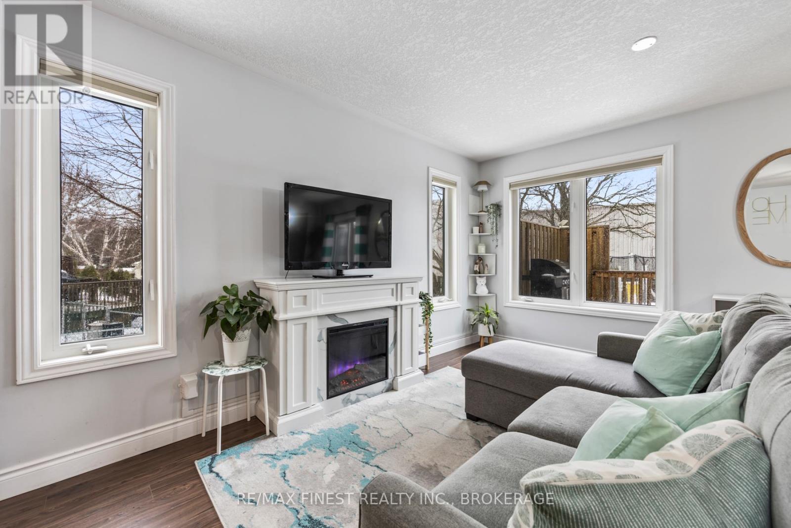 1070 Redwood Crescent, Kingston, Ontario  K7P 1Y8 - Photo 22 - X12686766