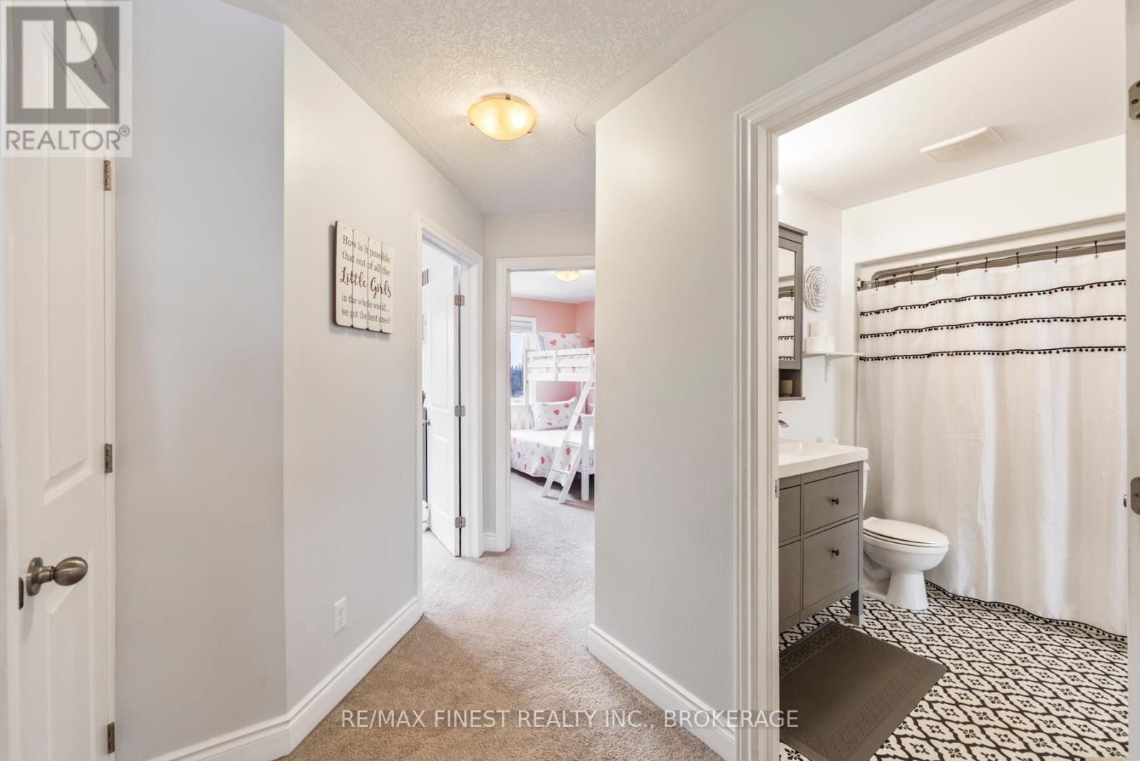 1070 Redwood Crescent, Kingston, Ontario  K7P 1Y8 - Photo 33 - X12686766