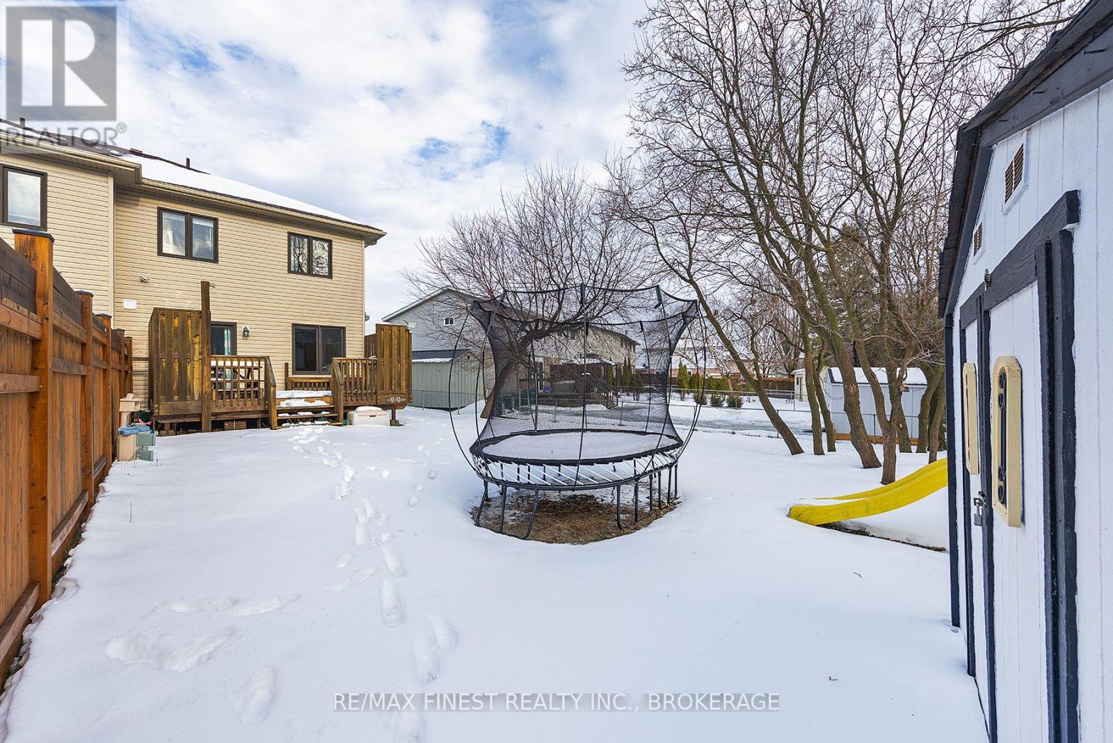 1070 Redwood Crescent, Kingston, Ontario  K7P 1Y8 - Photo 47 - X12686766