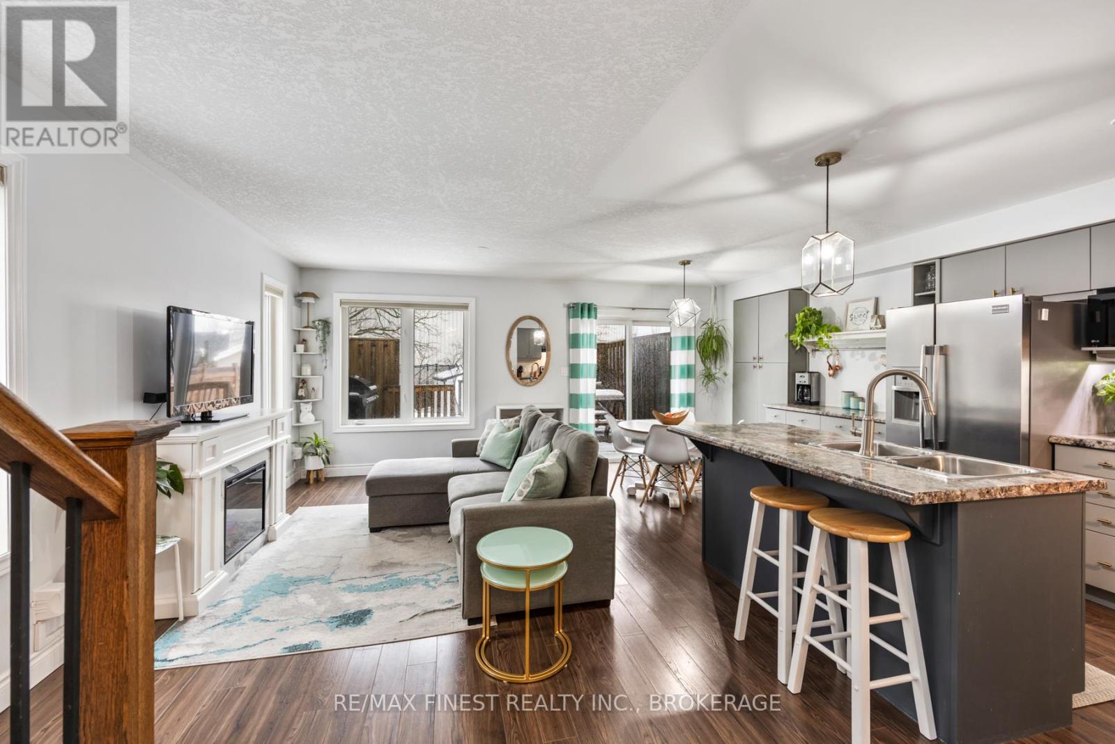 1070 Redwood Crescent, Kingston, Ontario  K7P 1Y8 - Photo 7 - X12686766