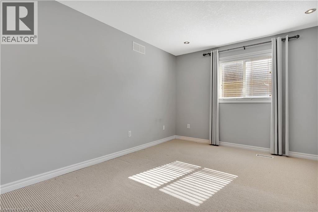 510 Forest Gate Crescent, Waterloo, Ontario  N2V 2X2 - Photo 28 - 40797727